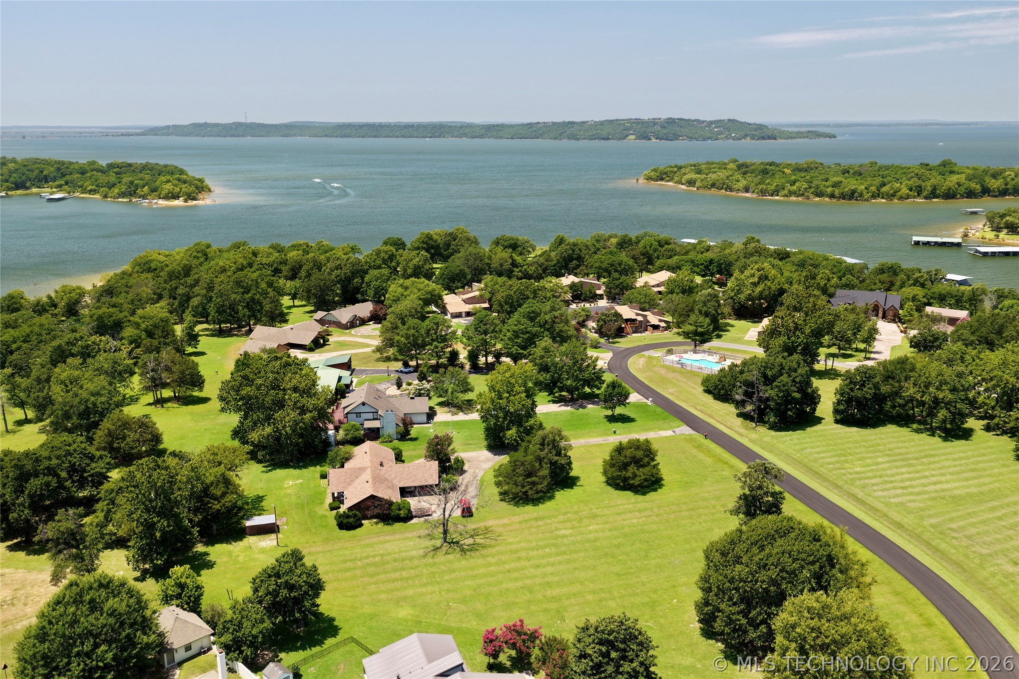 157 N Spinnaker Run Stigler OK 74462