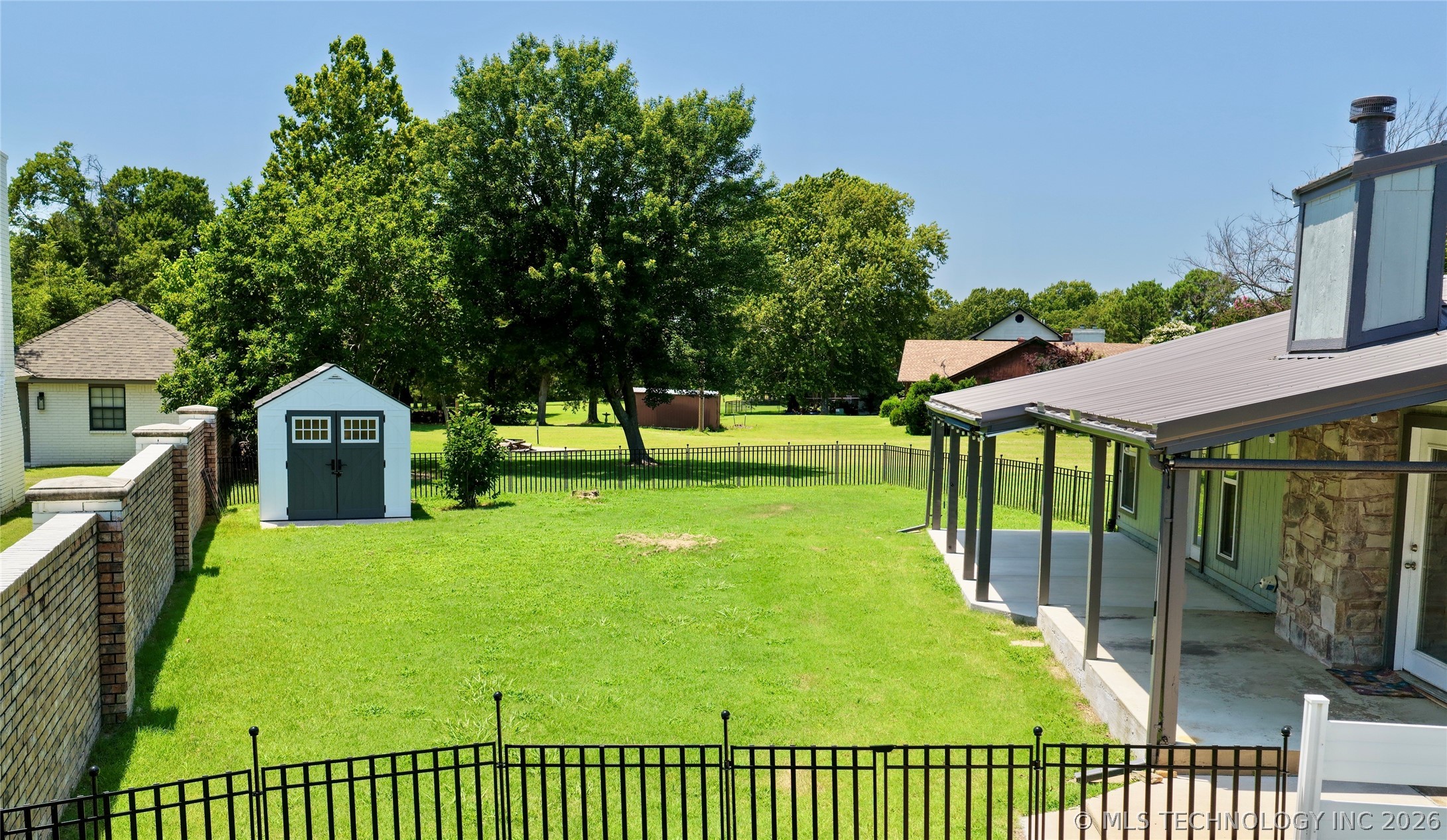 157 N Spinnaker Run Stigler OK 74462