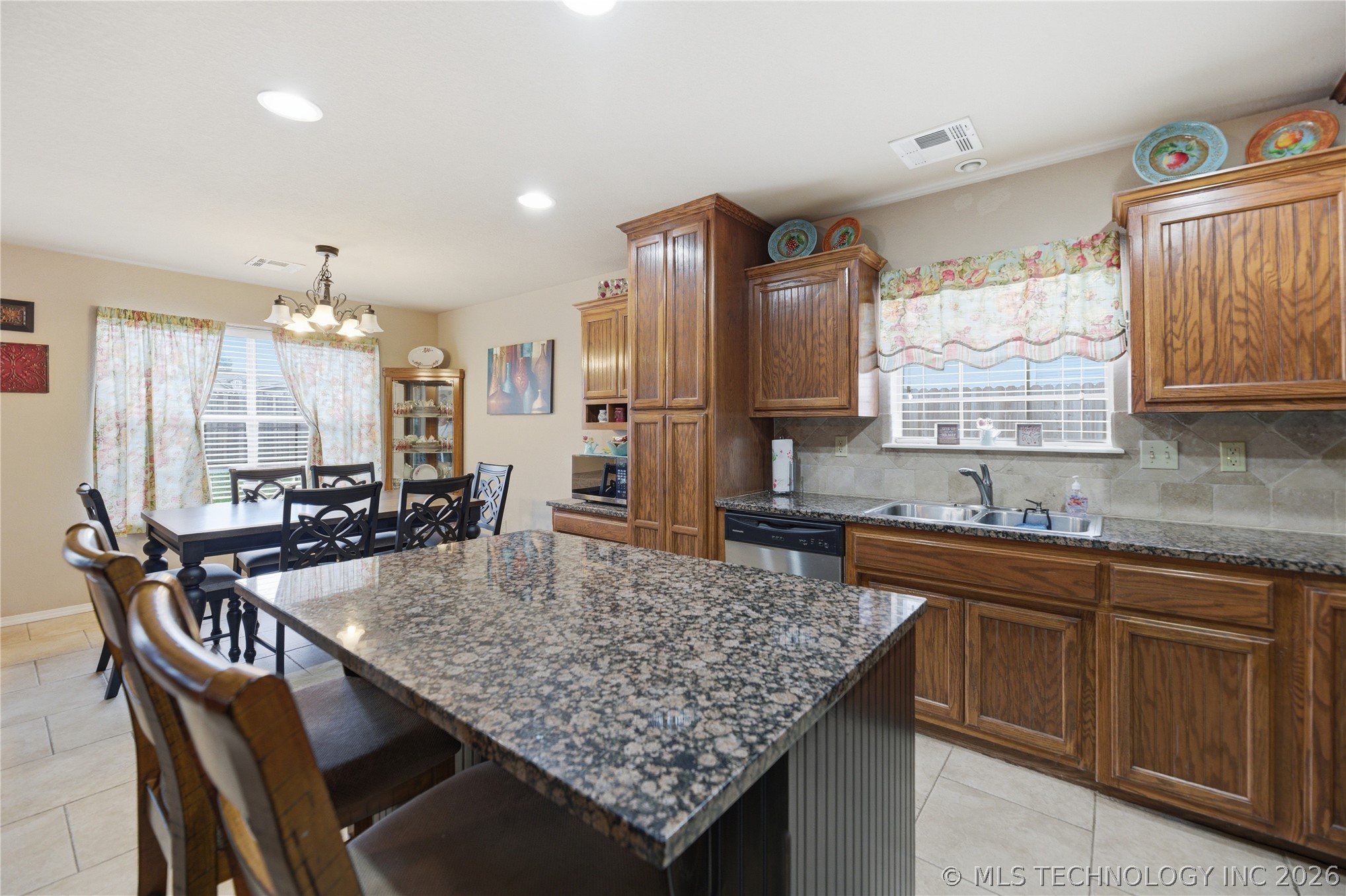 5209 S Bahama Avenue Sand Springs OK 74063