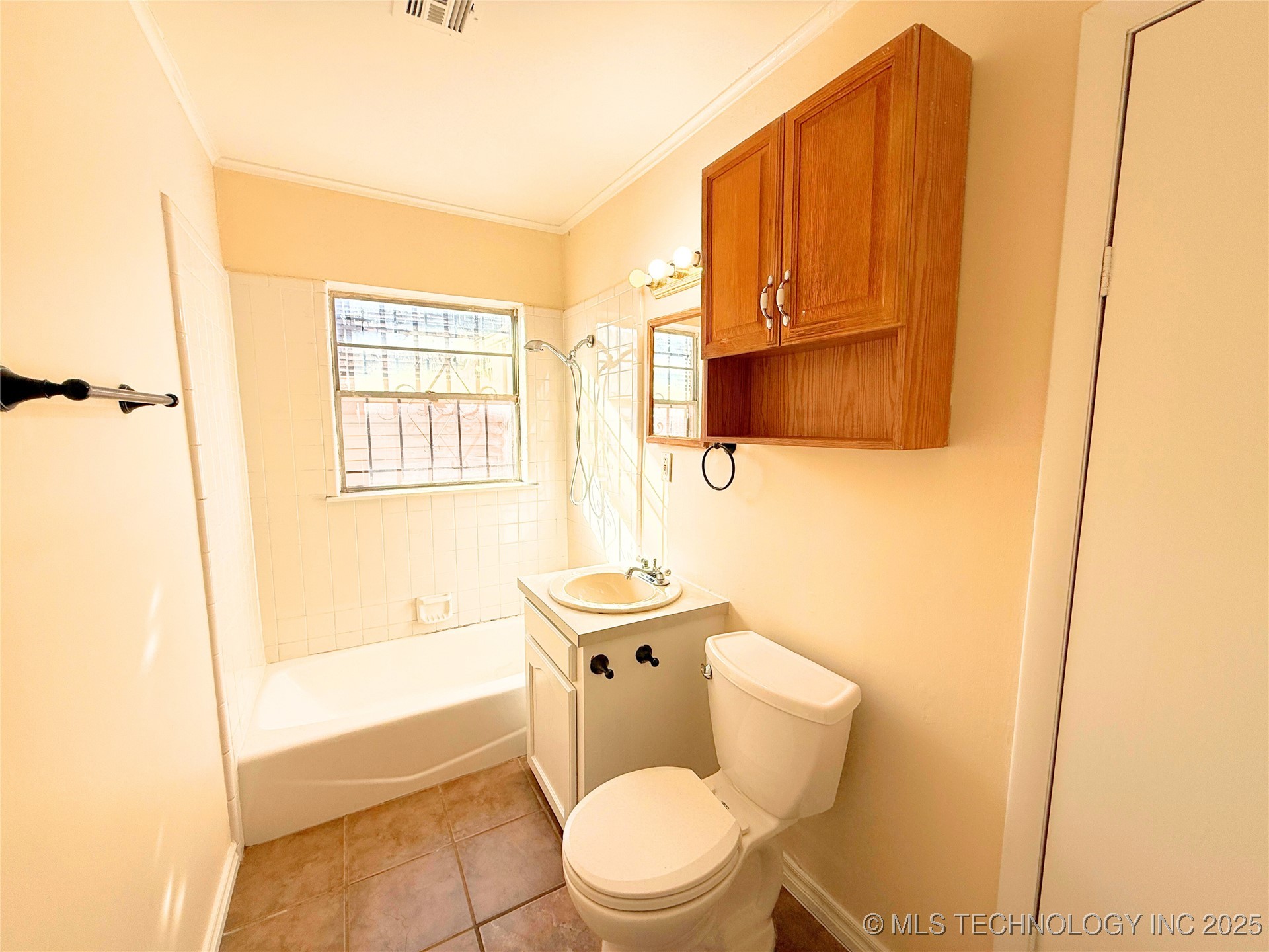 2604 E 2nd Street Tulsa OK 74104