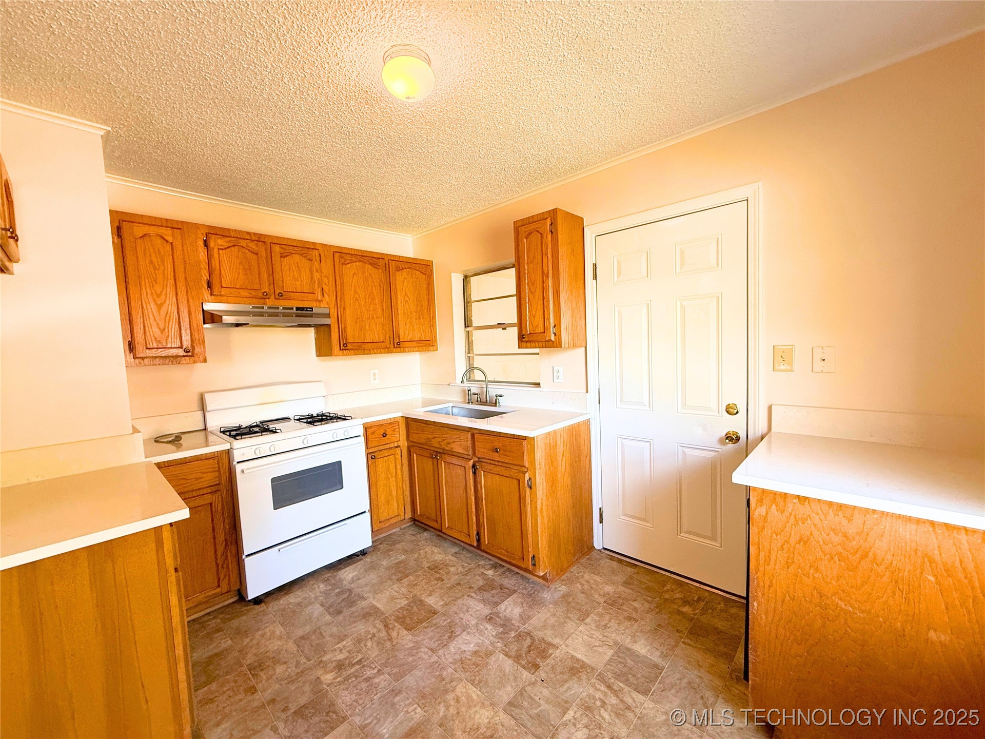 2604 E 2nd Street Tulsa OK 74104