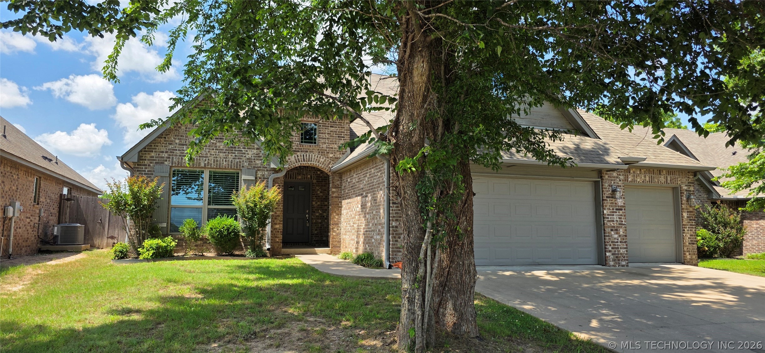 1520 E Pasadena Street Broken Arrow OK 74011