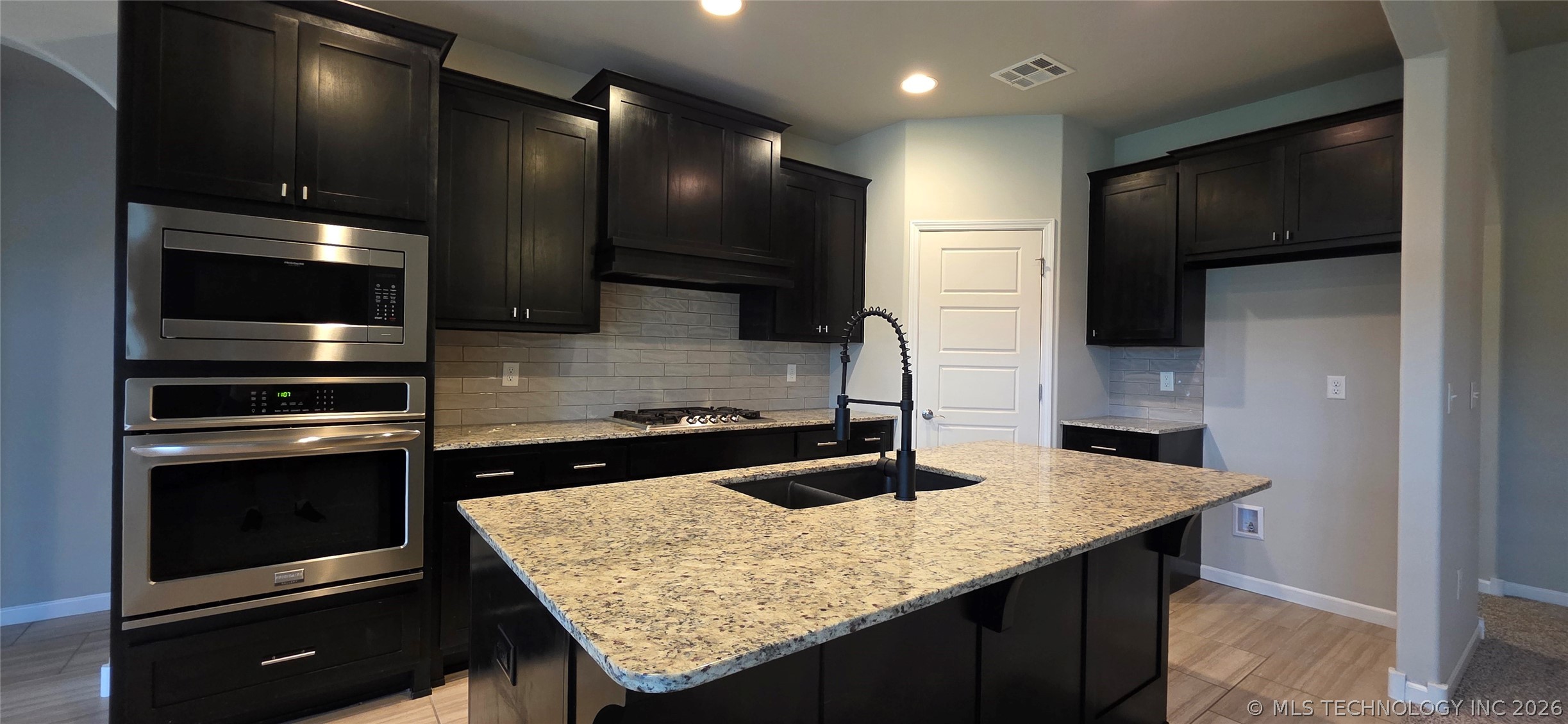1520 E Pasadena Street Broken Arrow OK 74011