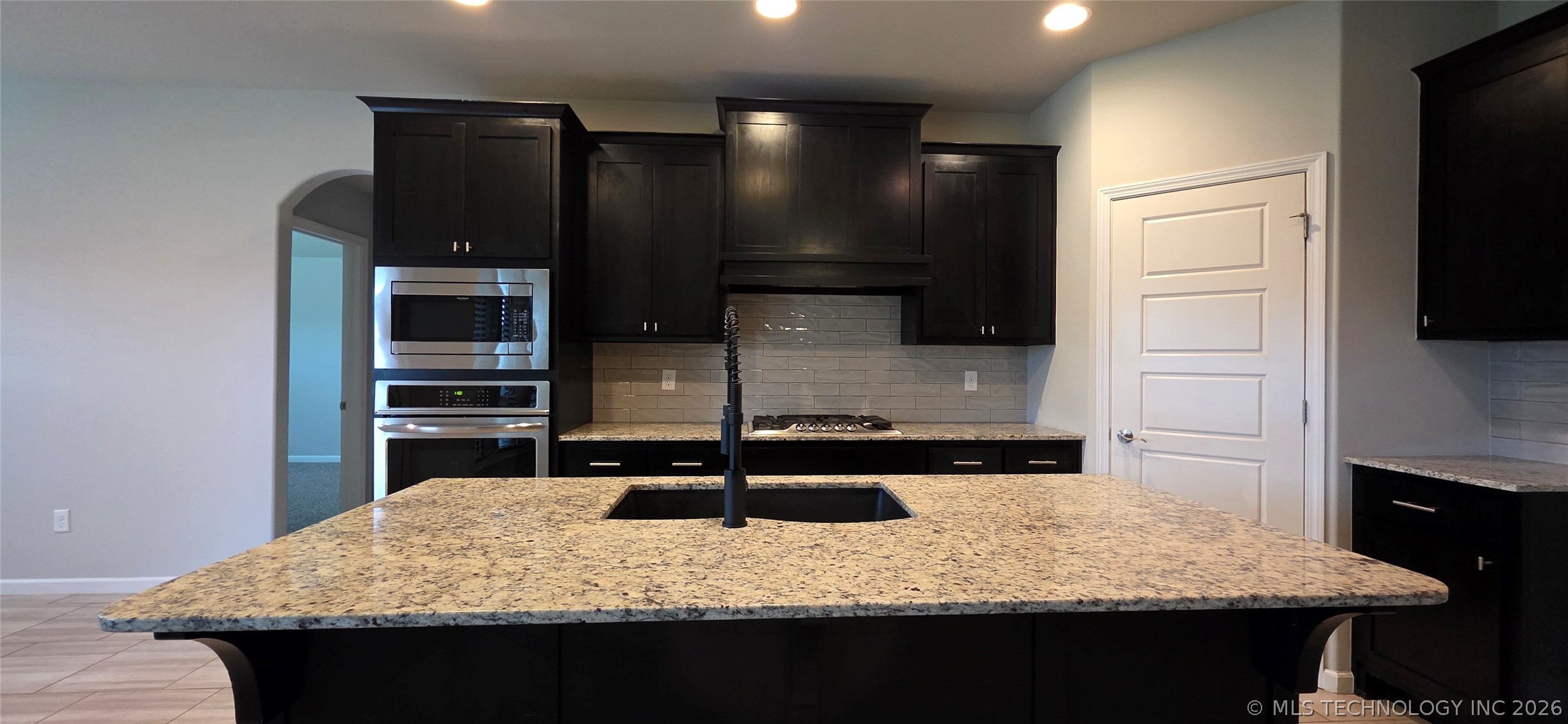 1520 E Pasadena Street Broken Arrow OK 74011