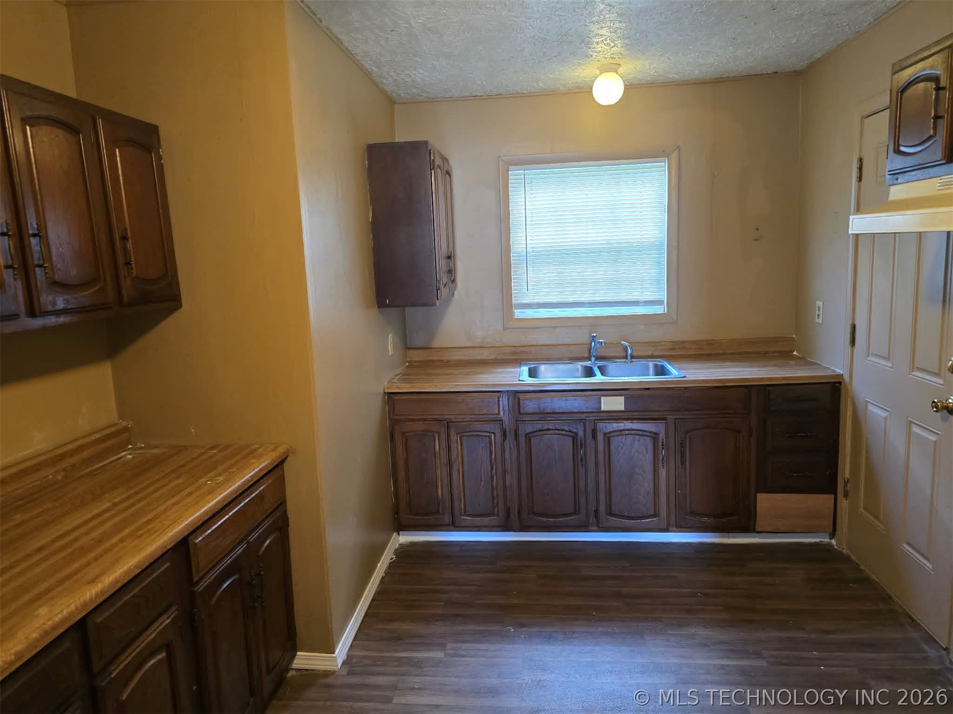 4262 E Young Place Tulsa OK 74115