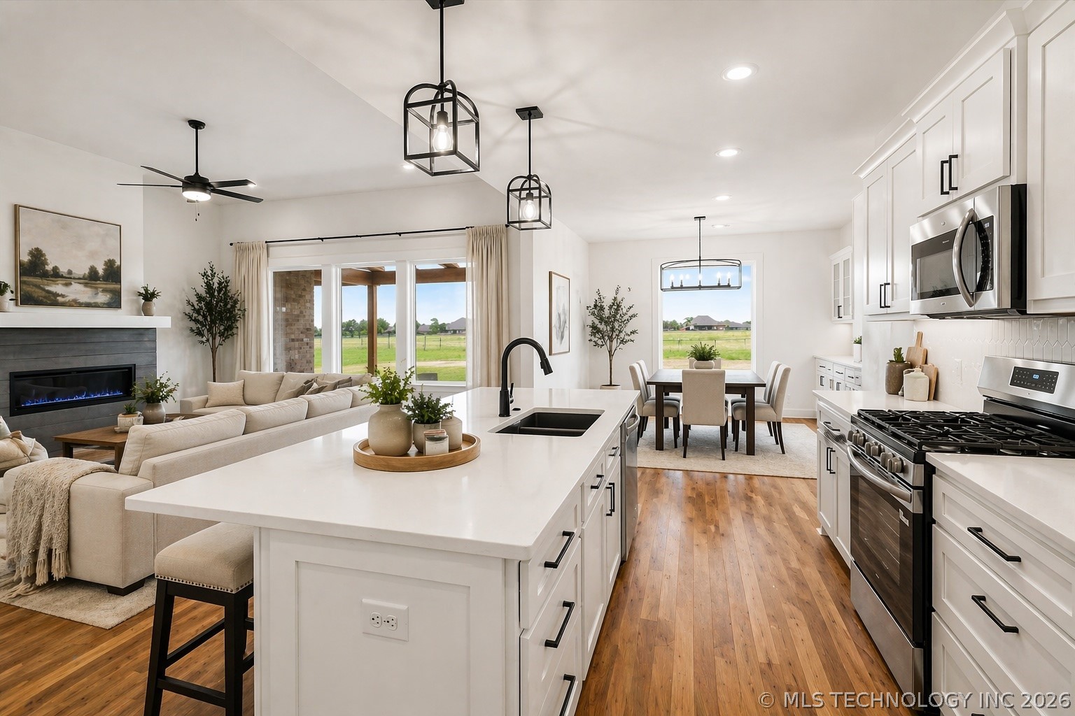 13711 N 58th Eastavenue Collinsville OK 74021