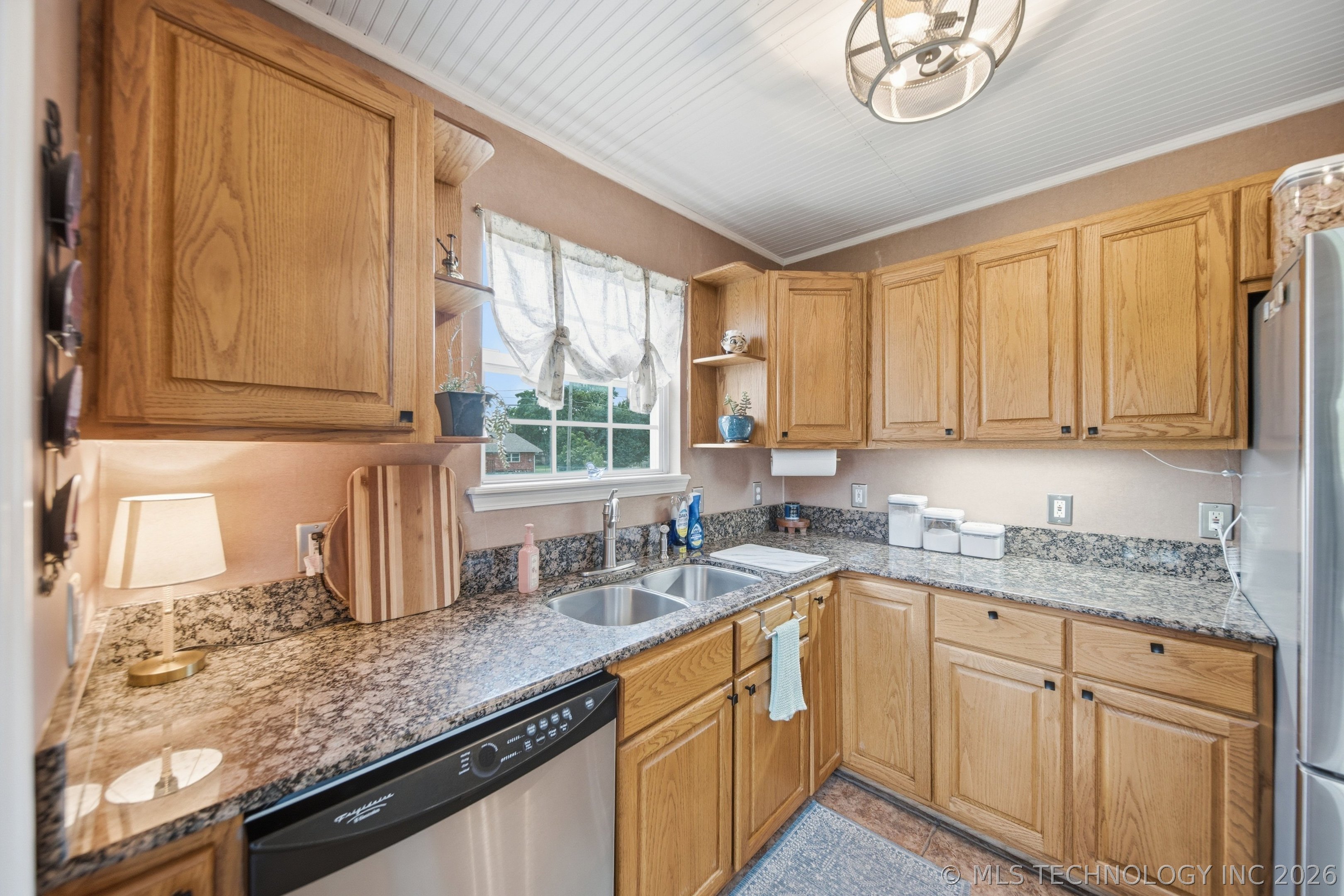15604 E Oklahoma Street Catoosa OK 74116