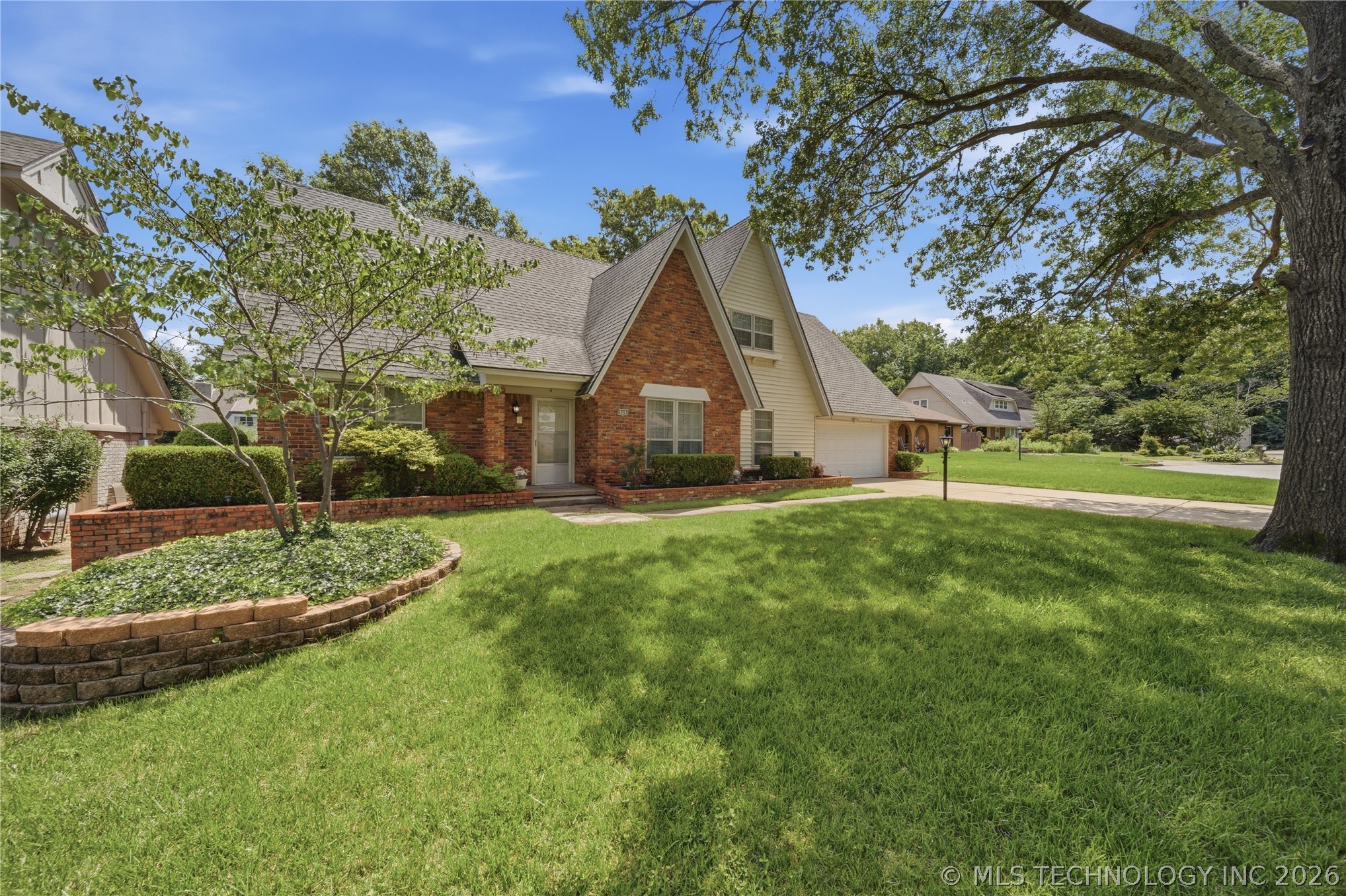 6553 S Hudson Place Tulsa OK 74136