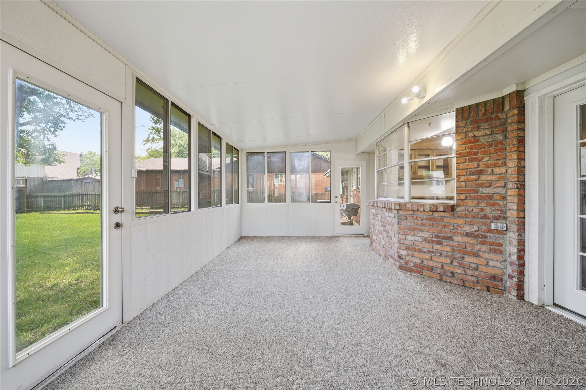 6553 S Hudson Place Tulsa OK 74136