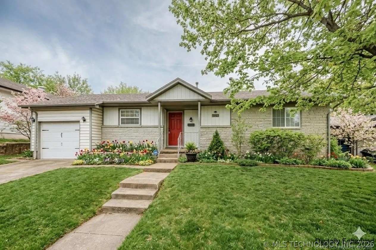 5773 E 26th Place Tulsa OK 74114