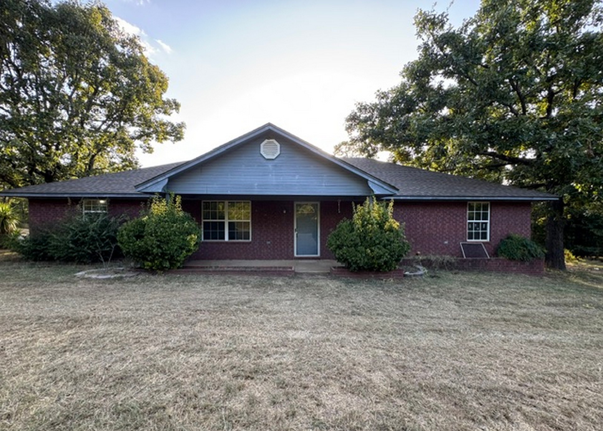 36785 Poteau Mountain Road Poteau OK 74953