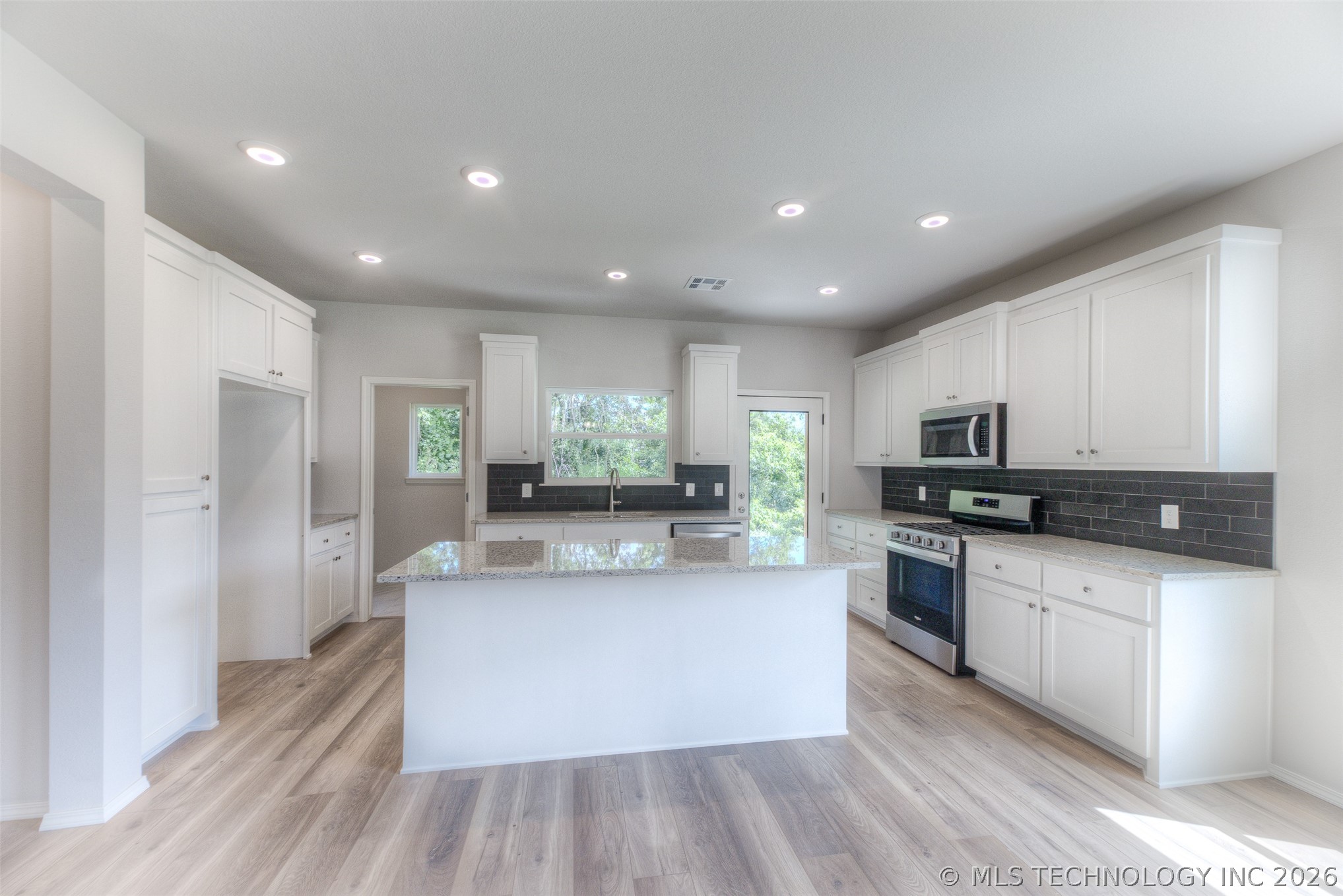 2703 W 65th Place S Tulsa OK 74132