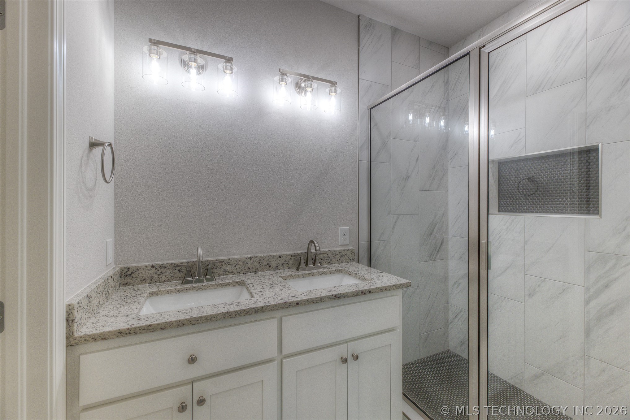 2703 W 65th Place S Tulsa OK 74132
