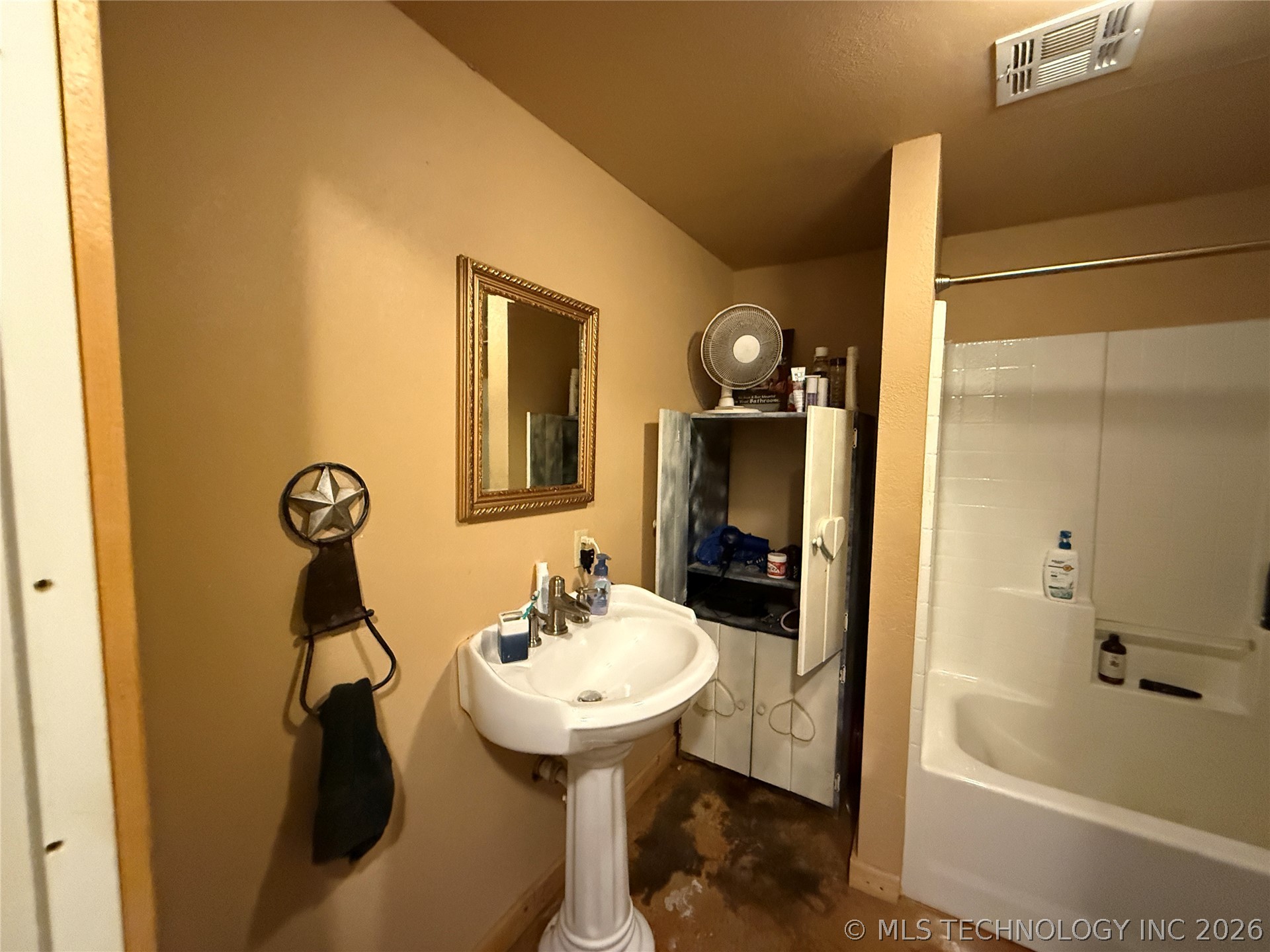 2004 Seven Devils Road Mcalester OK 74501