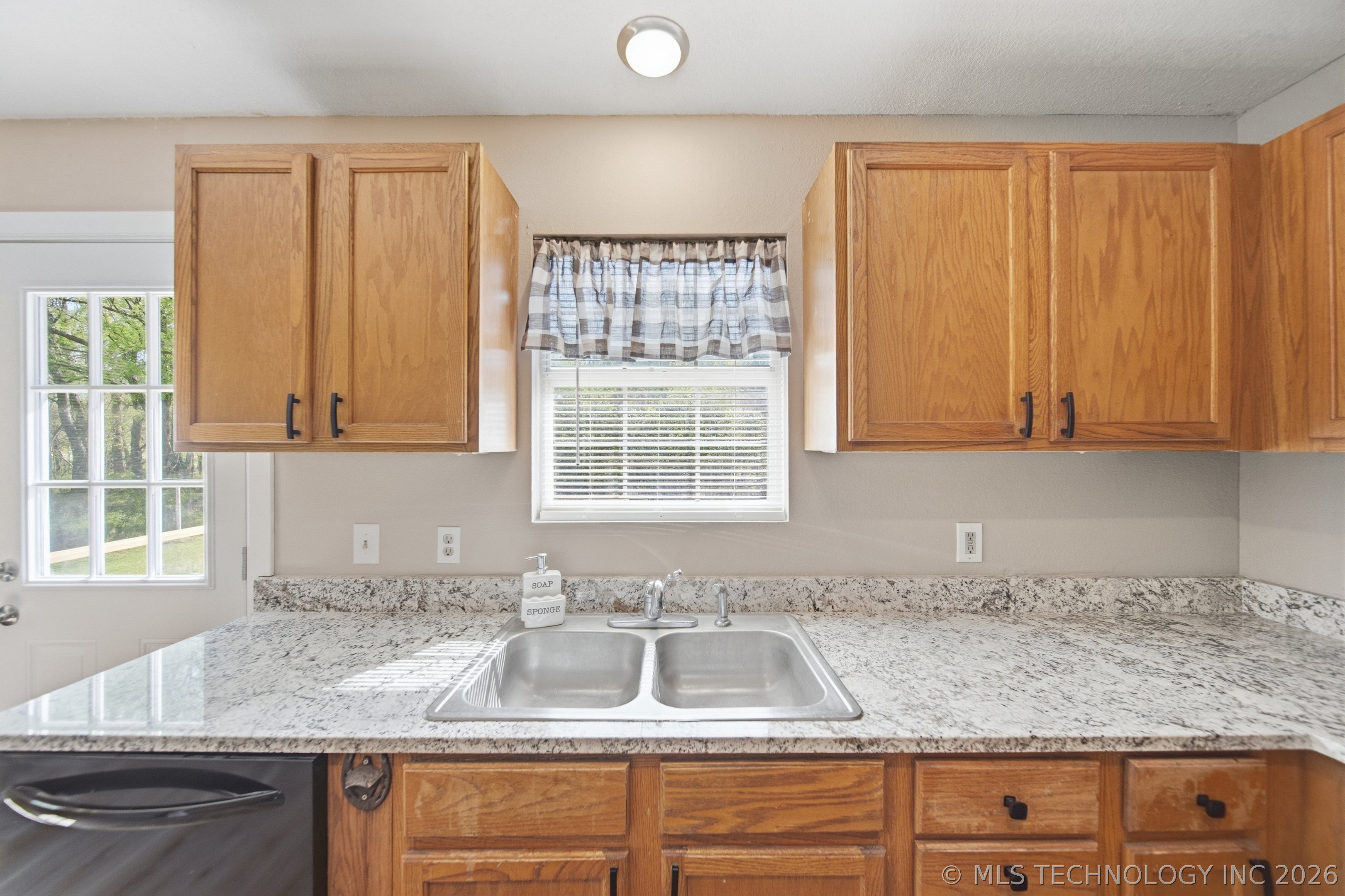 16449 N Lombard Lane Skiatook OK 74070