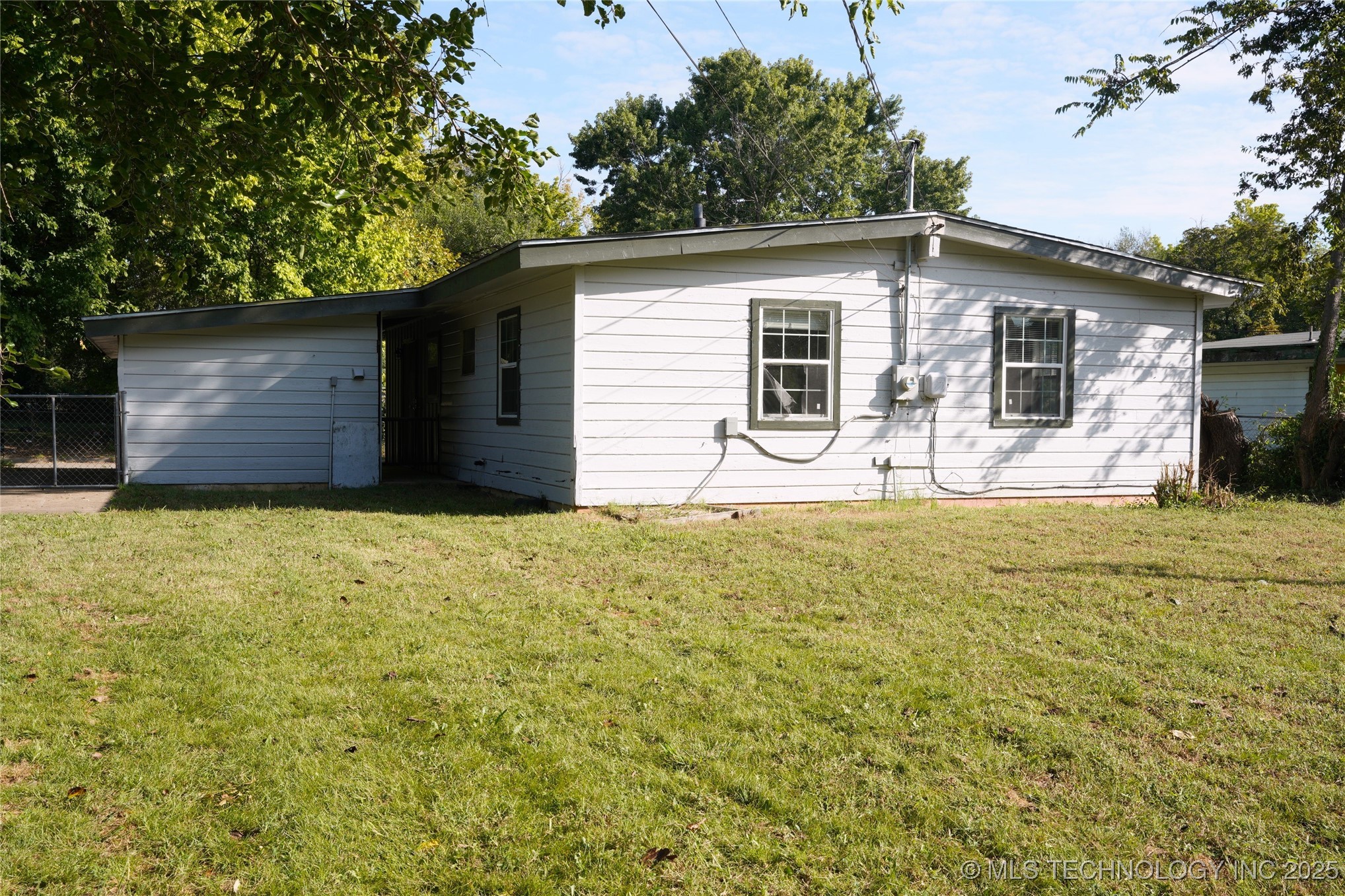 414 E 54th Street N Tulsa OK 74126