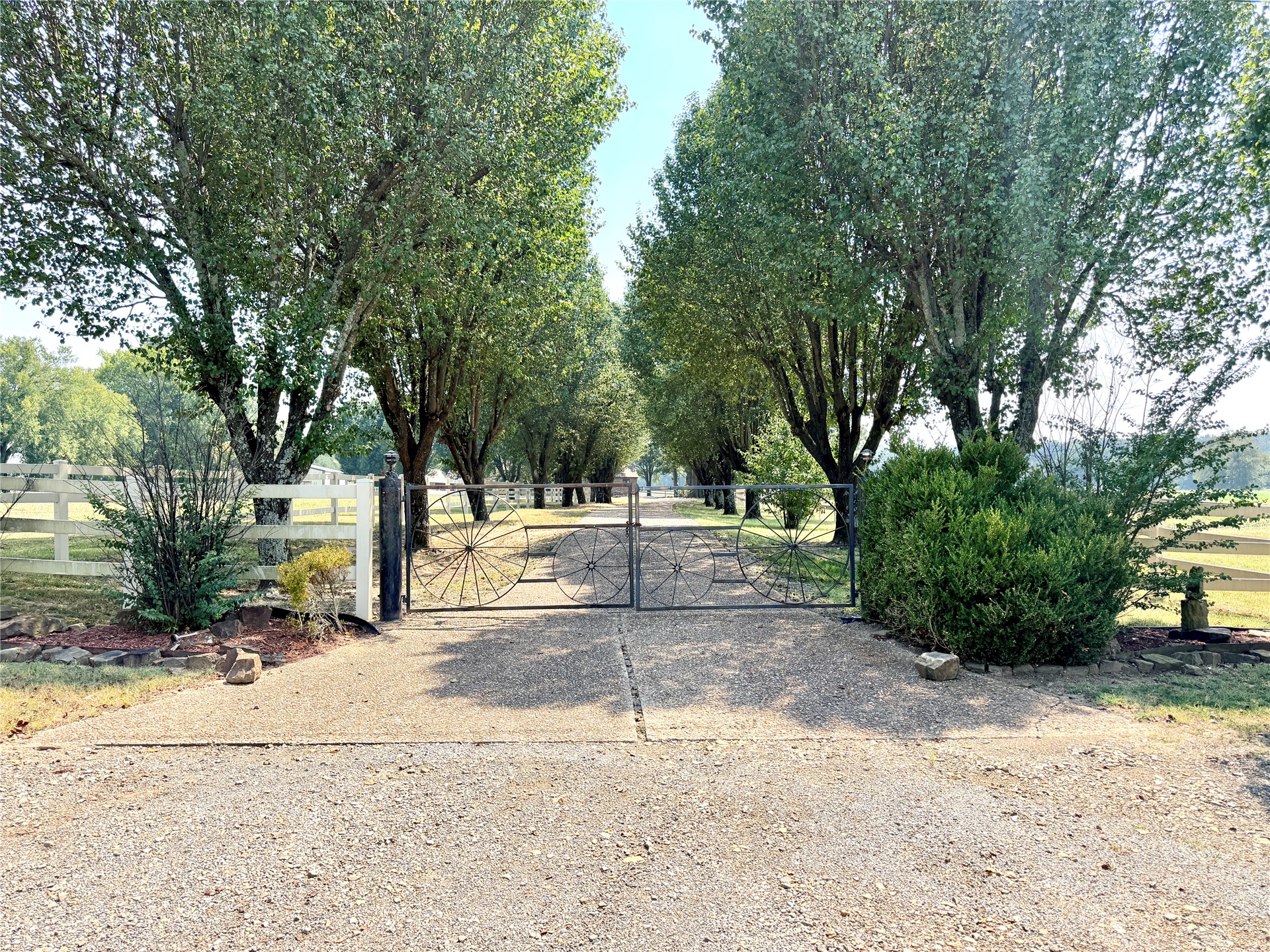 405 Pryor Avenue Pocola OK 74902