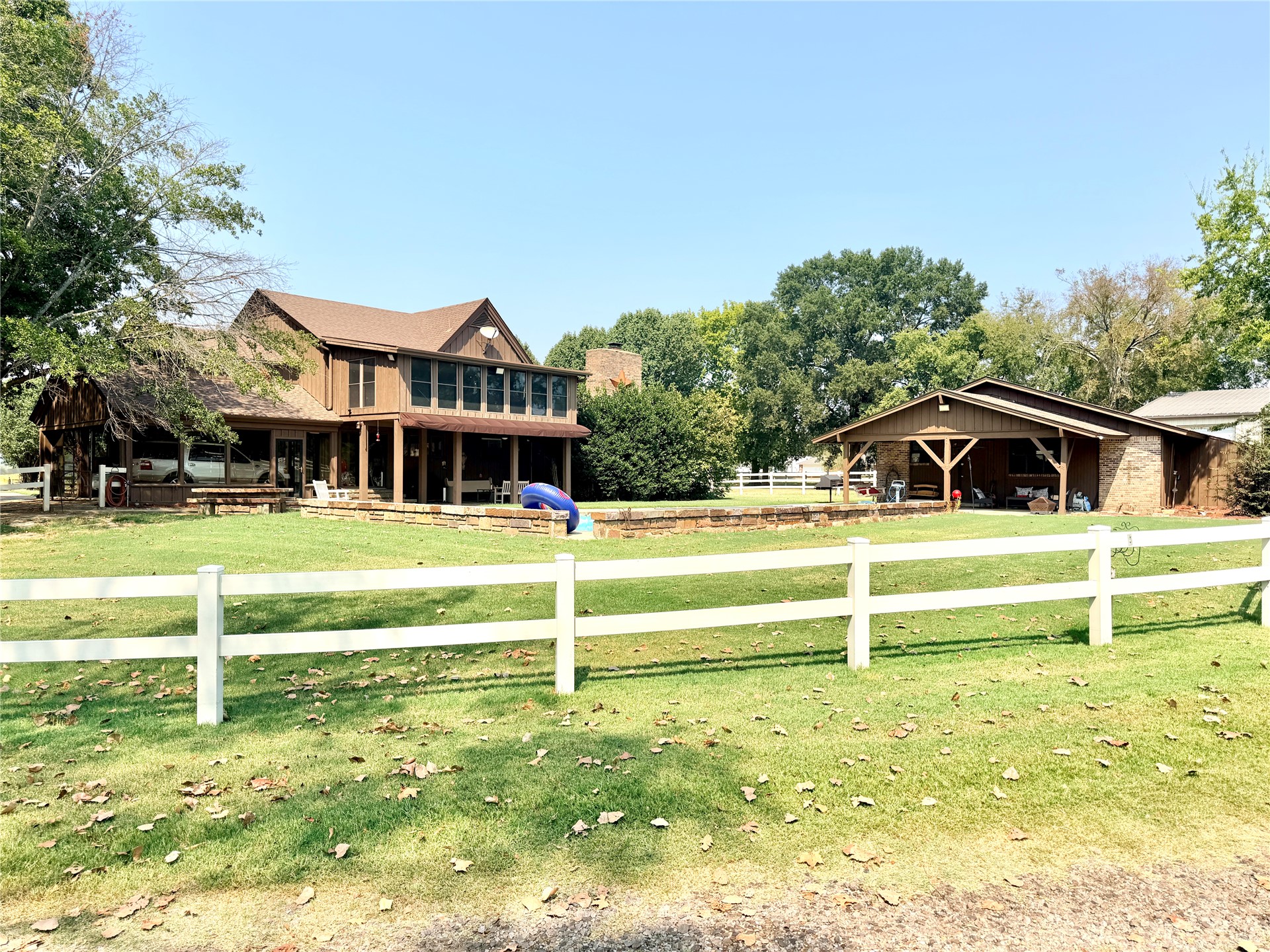 405 Pryor Avenue Pocola OK 74902