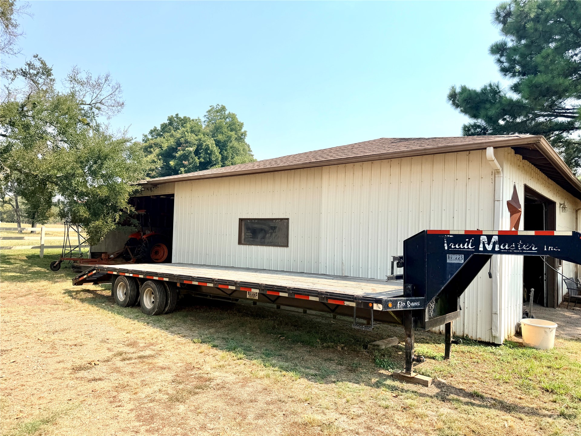 405 Pryor Avenue Pocola OK 74902