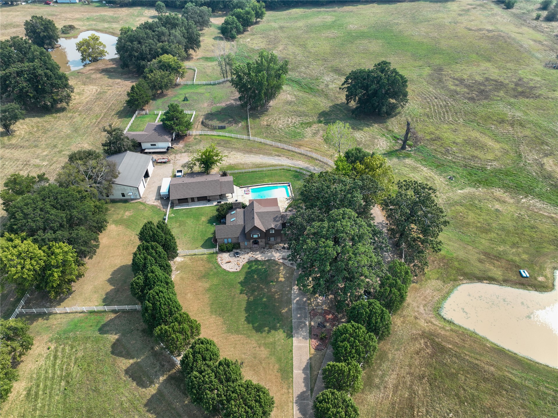 405 Pryor Avenue Pocola OK 74902