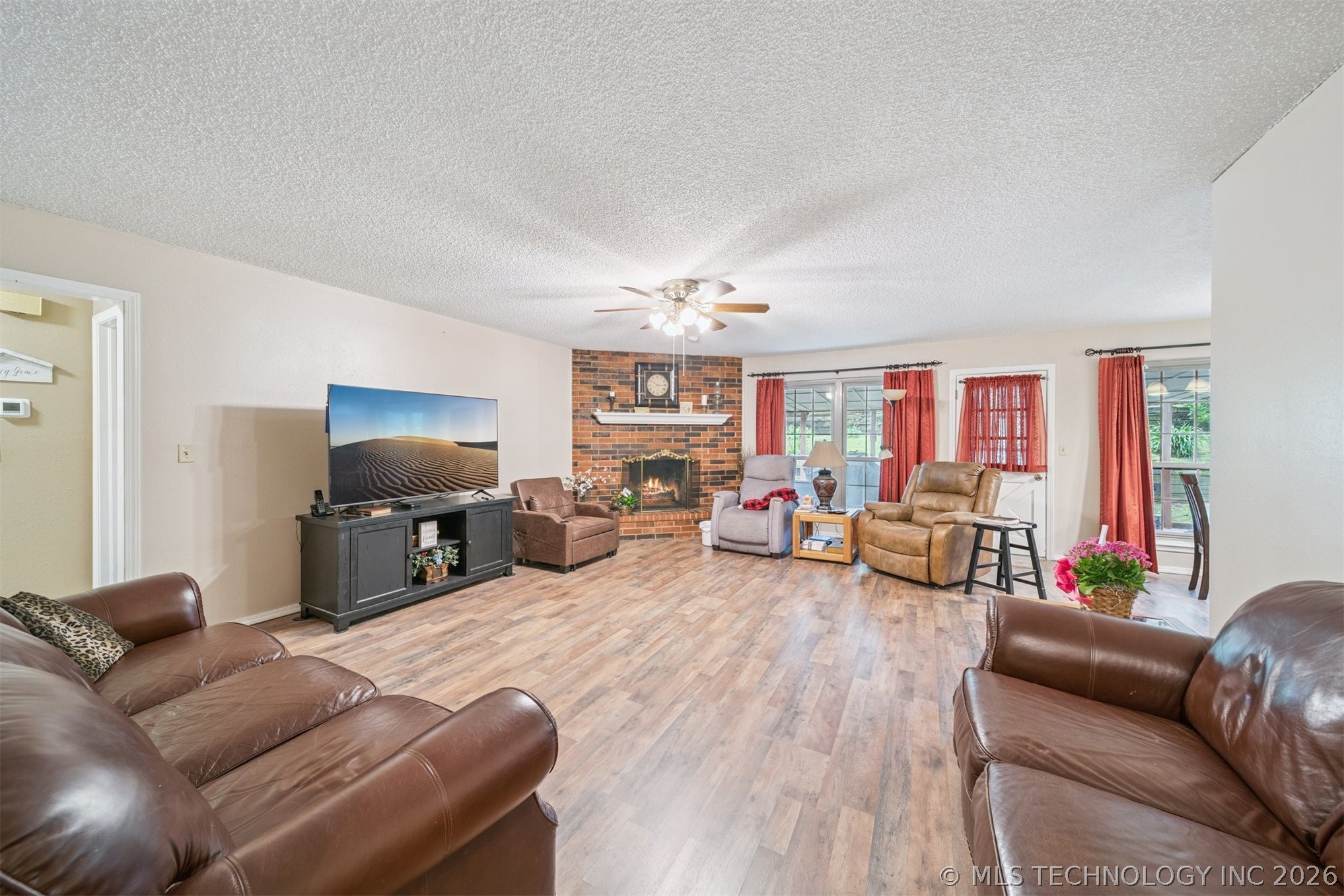1210 E 10th Street Sand Springs OK 74063