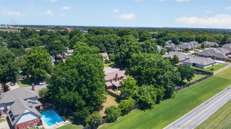 10612 E 100th Place S Tulsa OK 74133