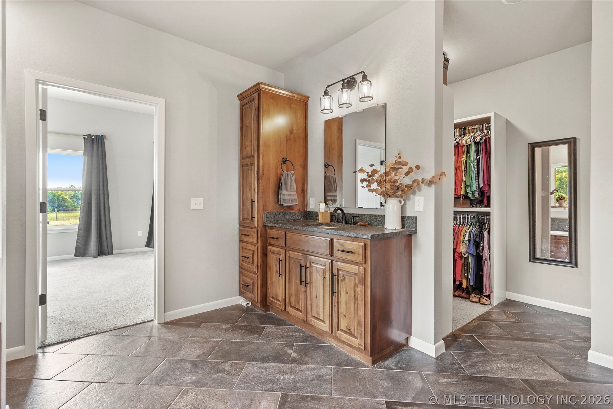 31271 E 61st Street Broken Arrow OK 74014