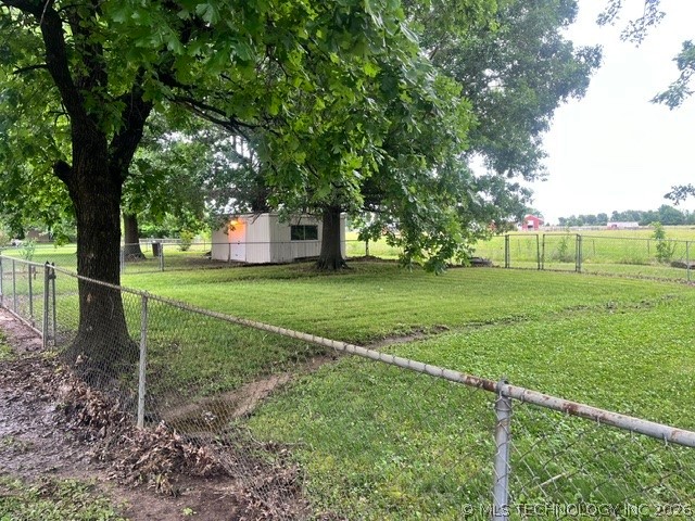603 7th Avenue Warner OK 74469