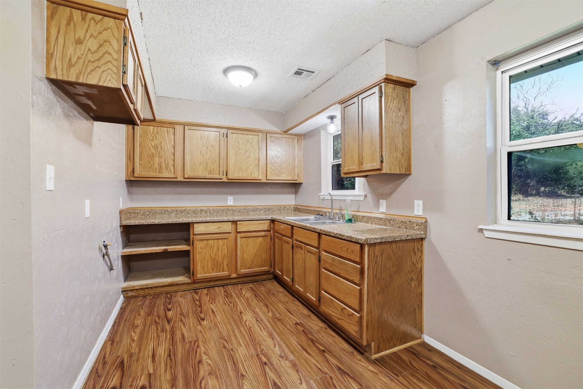 3024 Sulphur Springs Bennington OK 74723