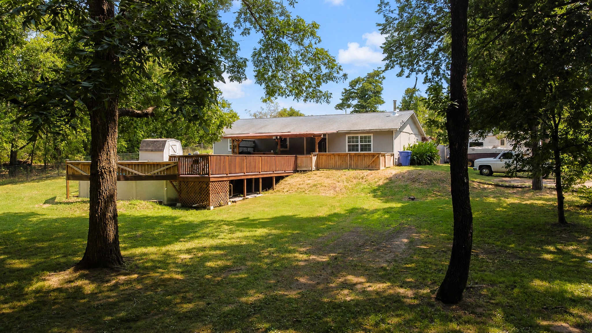 712 S Cherokee Street Locust Grove OK 74352