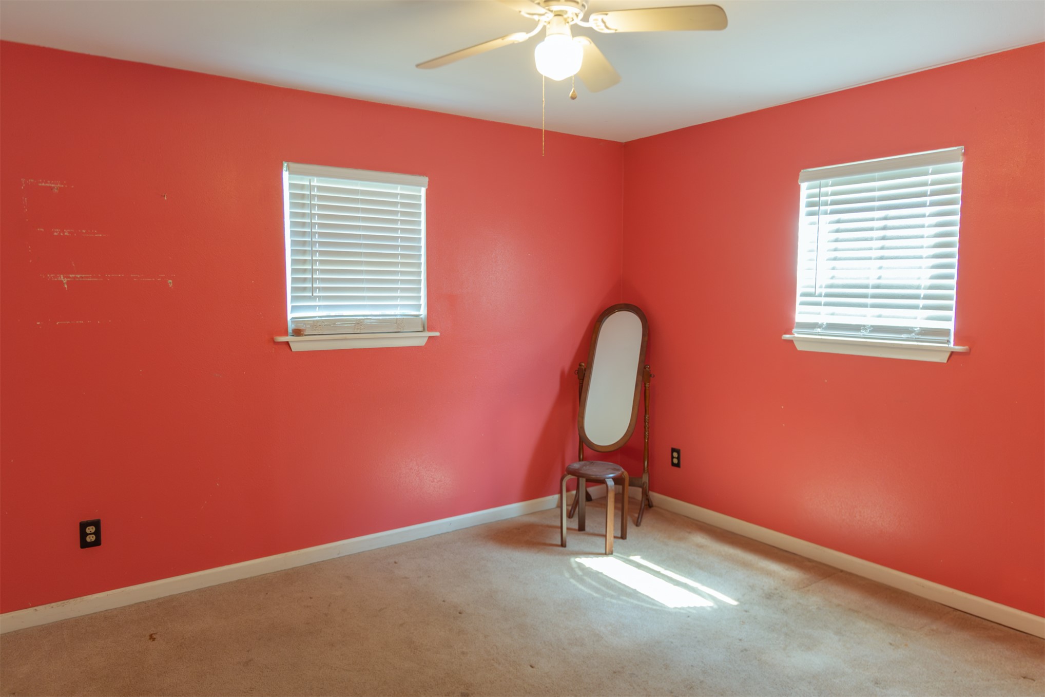 712 S Cherokee Street Locust Grove OK 74352