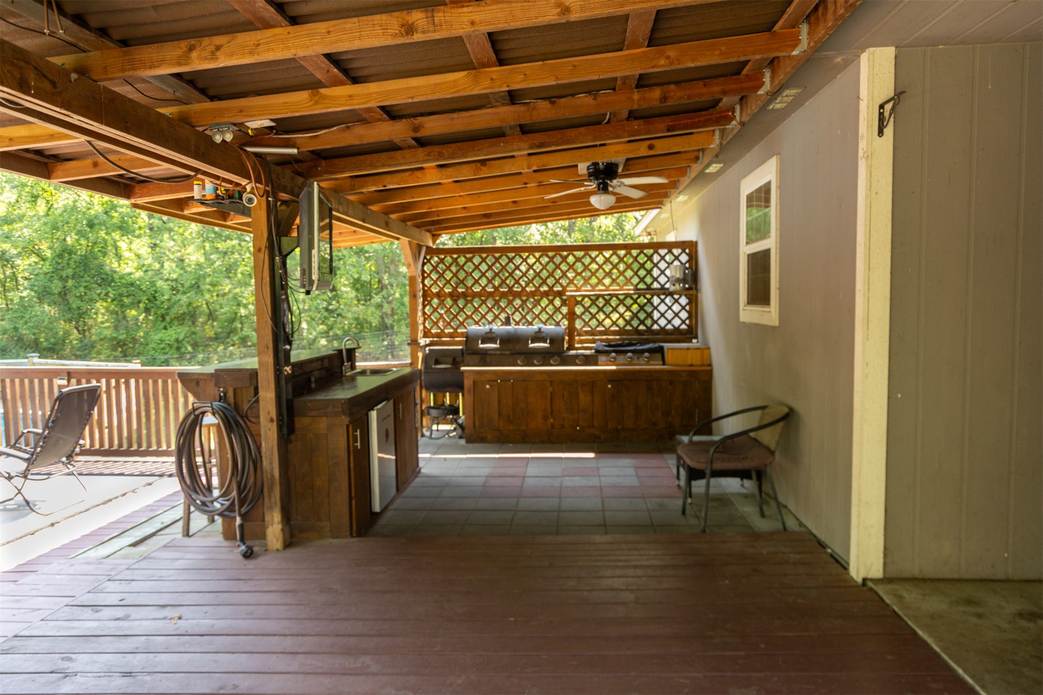 712 S Cherokee Street Locust Grove OK 74352