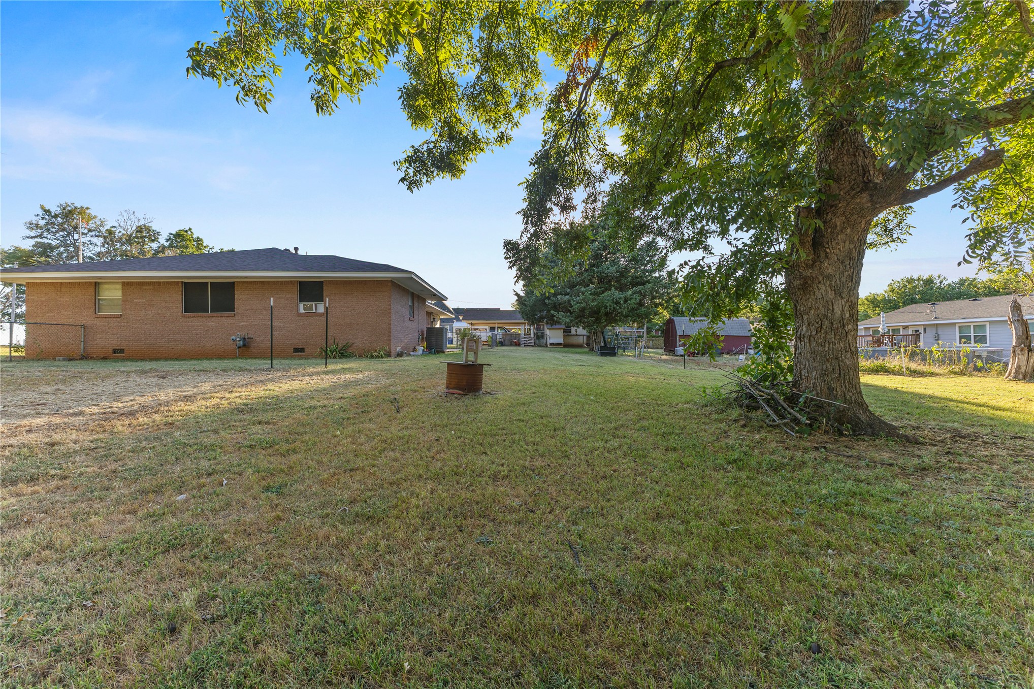 506 E Schmid Wynnewood OK 73098