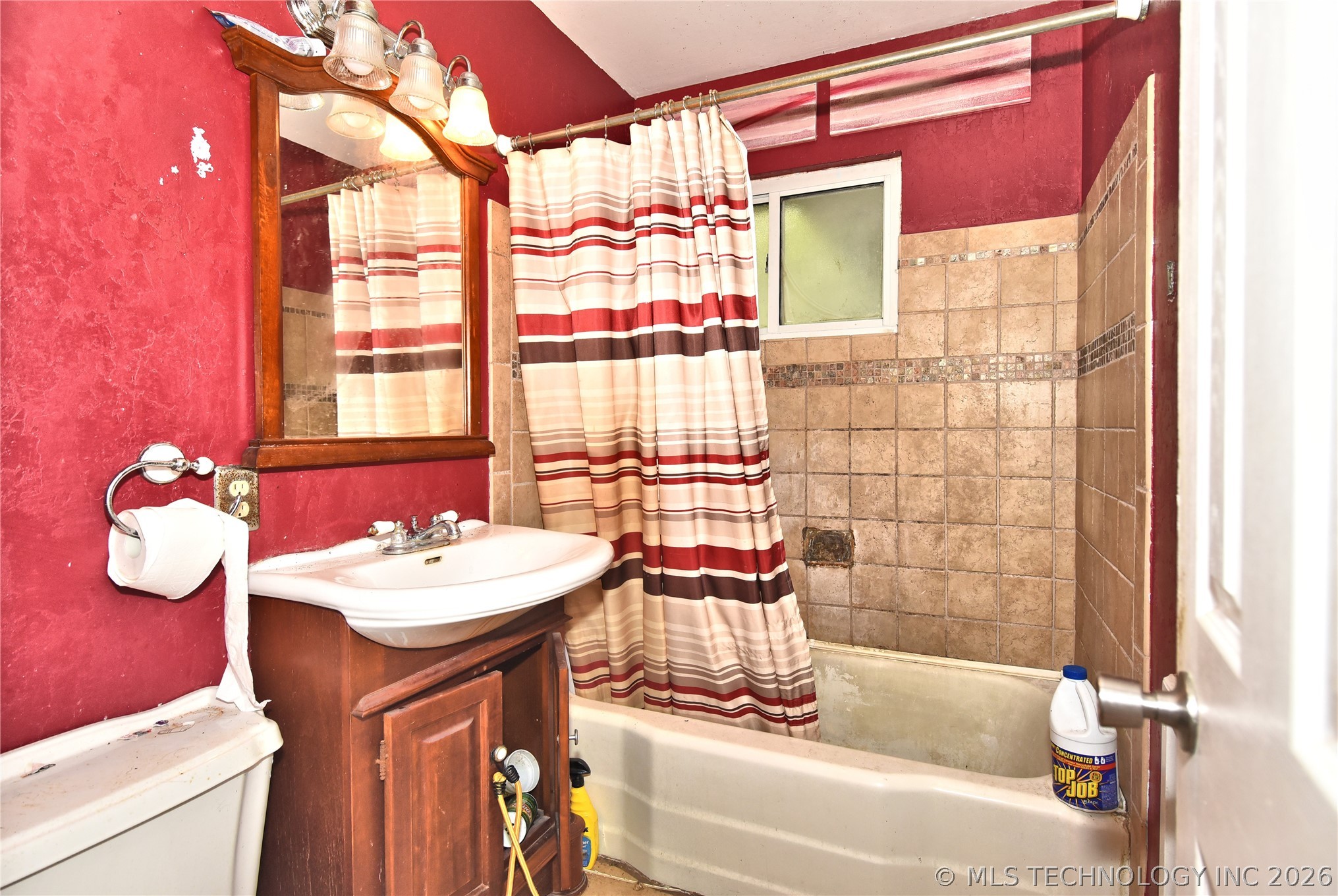 5807 E 22nd Place S Tulsa OK 74114