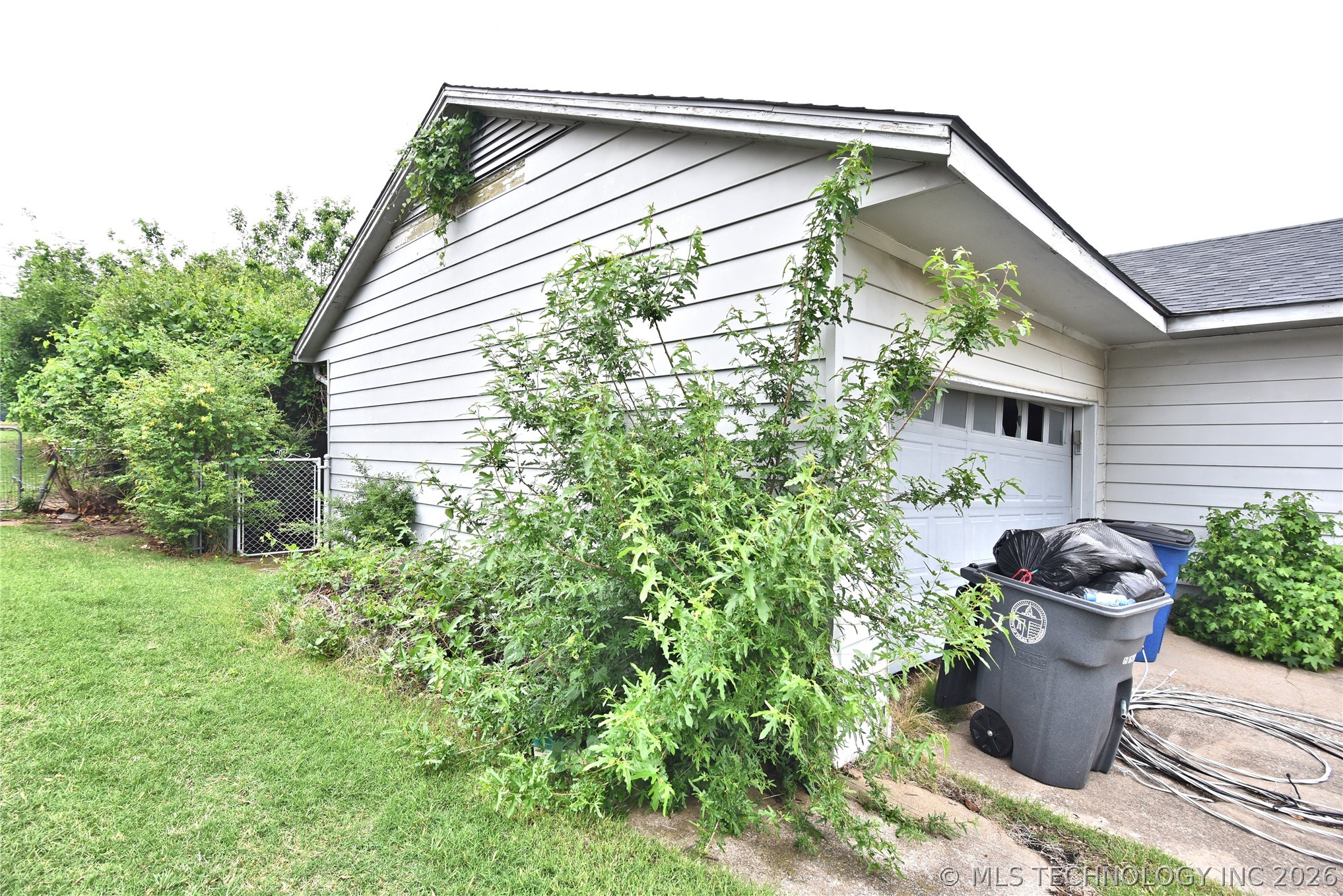 5807 E 22nd Place S Tulsa OK 74114