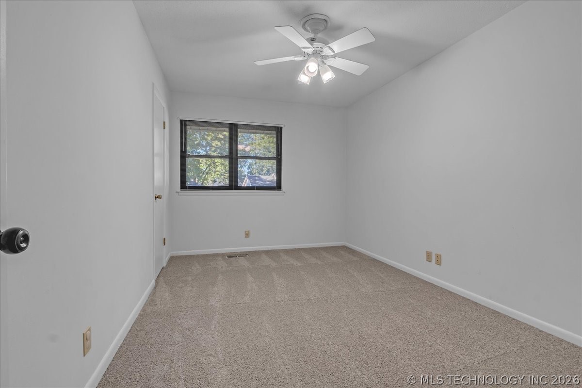 5847 S 67th Eastavenue Tulsa OK 74145