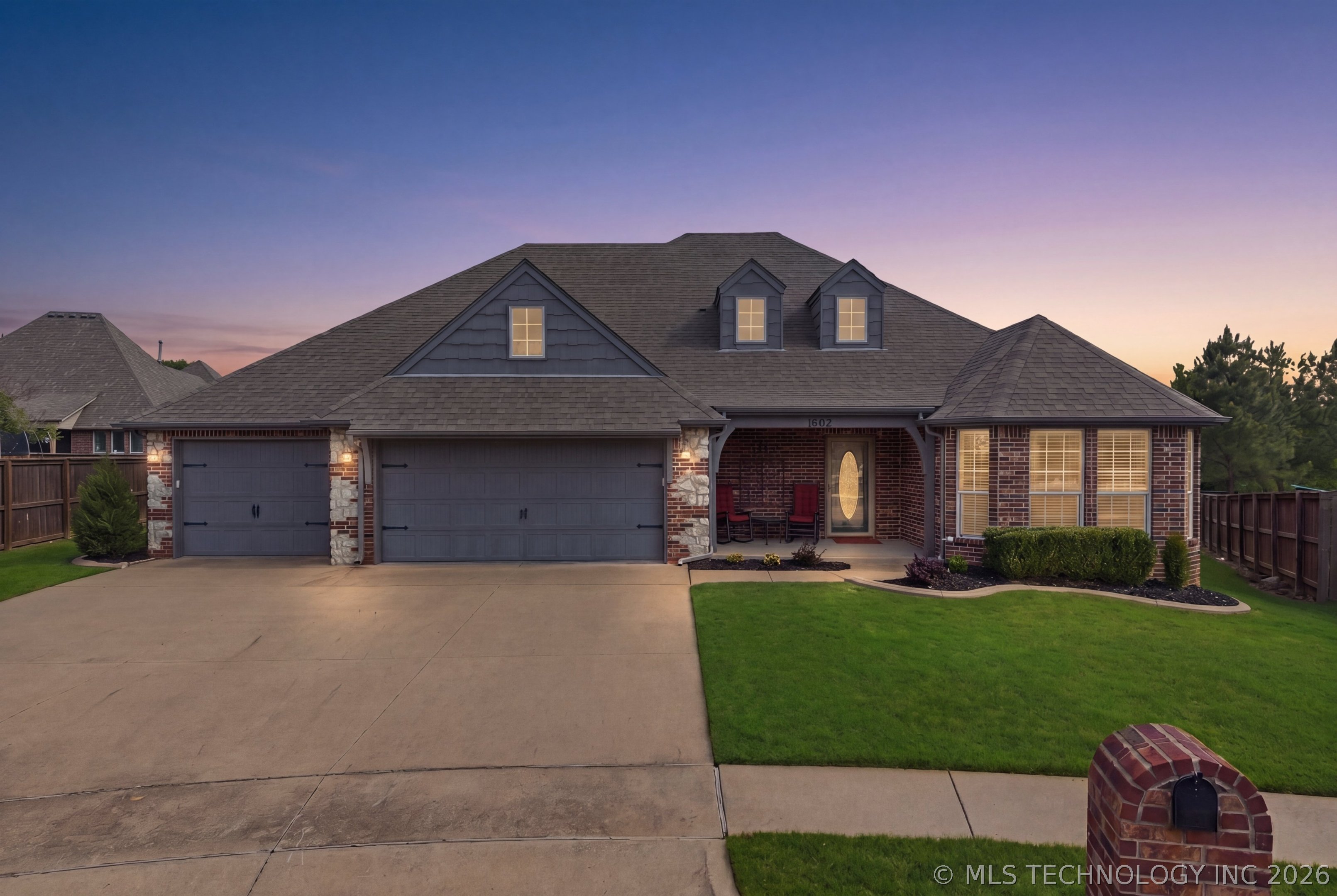 1904 E Laredo Street Broken Arrow OK 74012