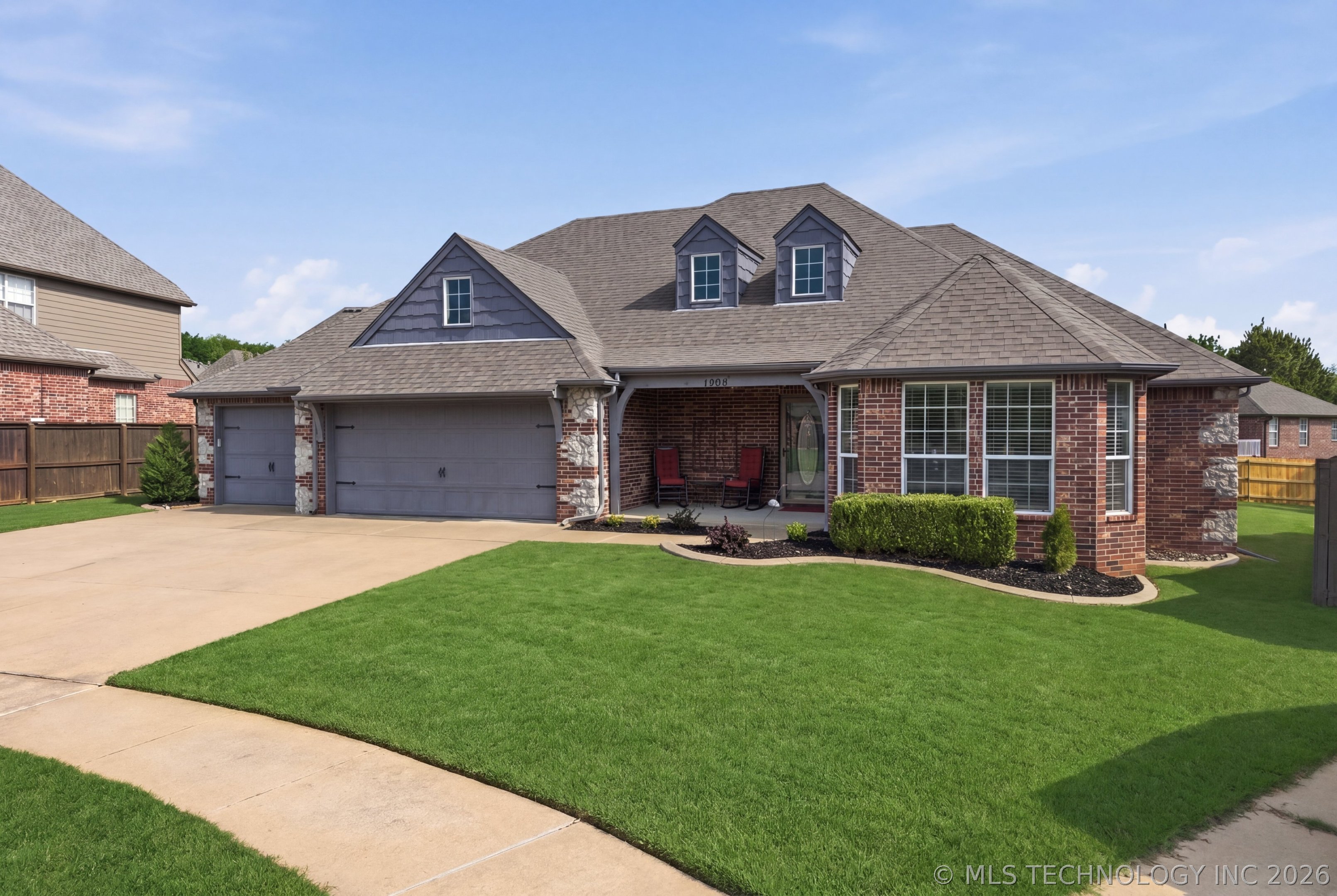 1904 E Laredo Street Broken Arrow OK 74012
