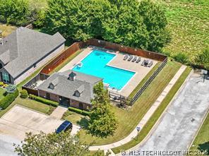 1904 E Laredo Street Broken Arrow OK 74012