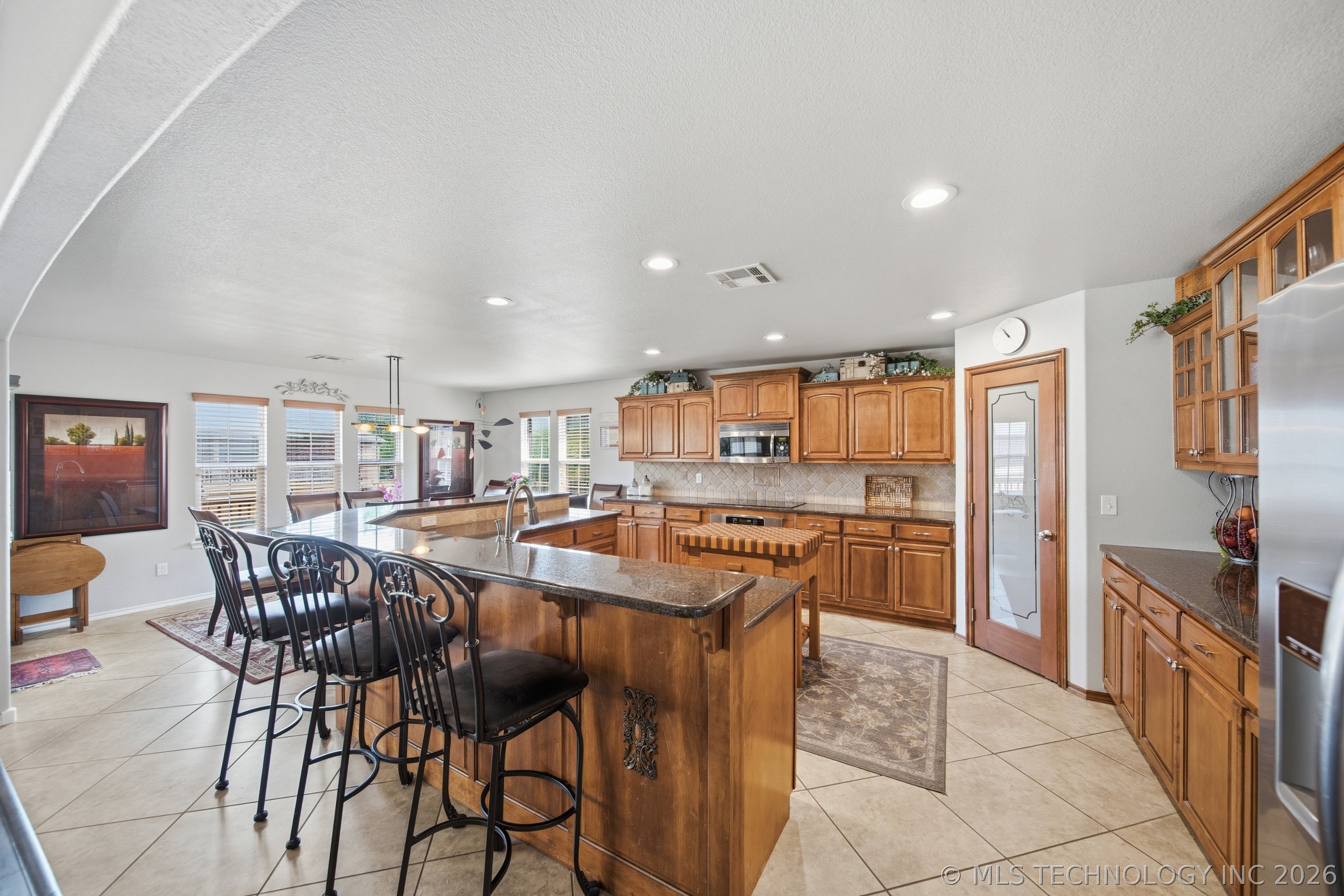 1904 E Laredo Street Broken Arrow OK 74012