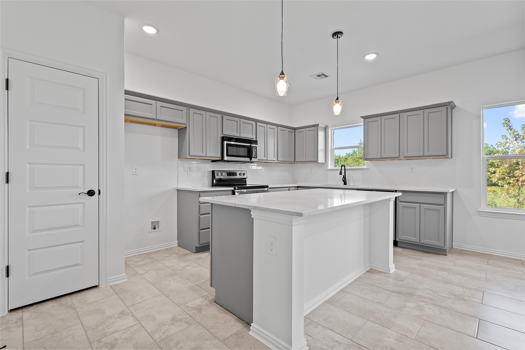1912 Topaz Road Pryor OK 74361