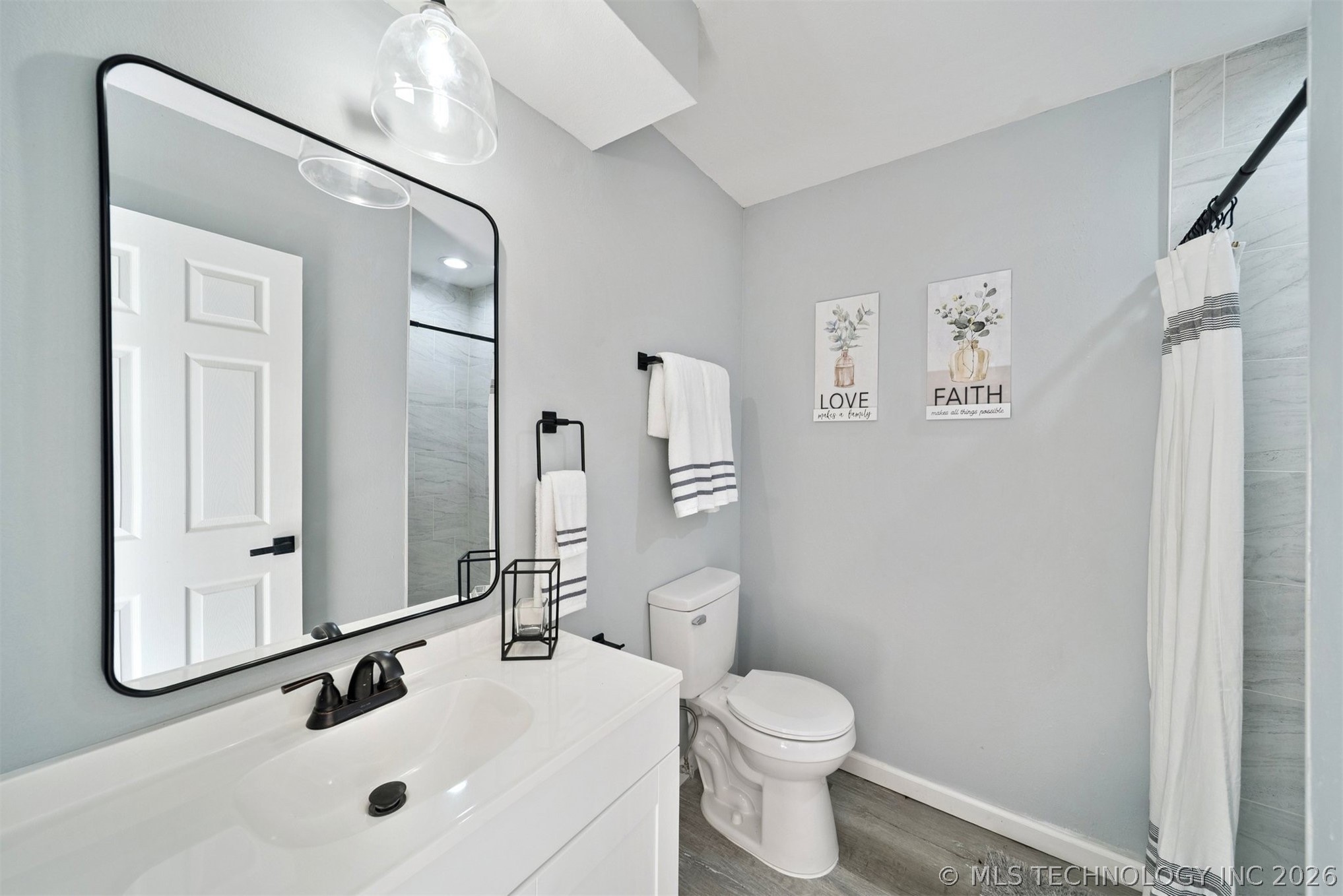412 W Roger Street Oilton OK 74052