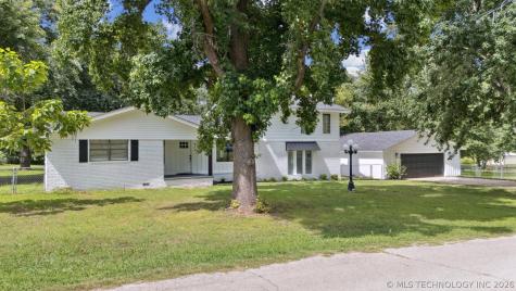 412 W Roger Street Oilton OK 74052