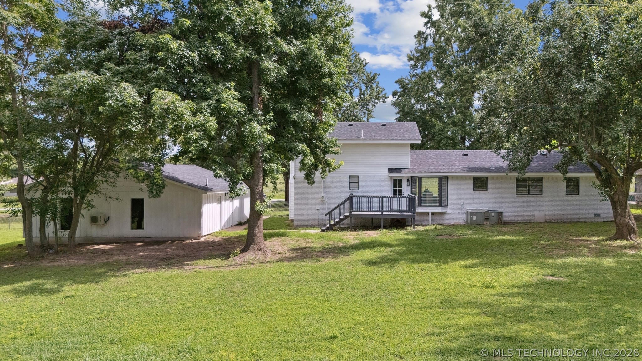 412 W Roger Street Oilton OK 74052