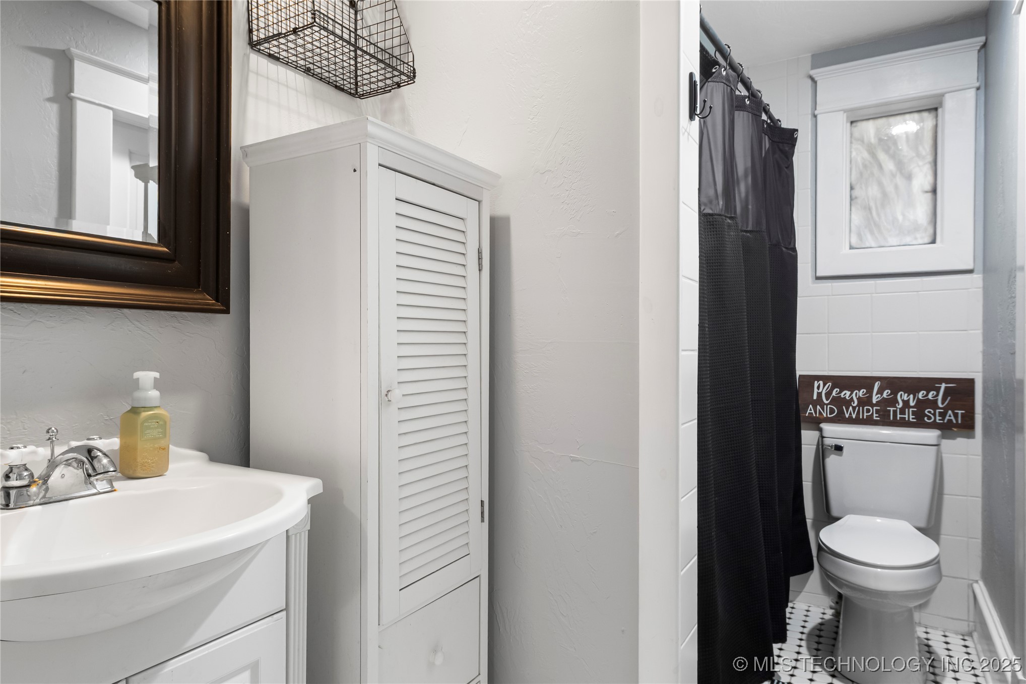 206 W Grand Tonkawa OK 74653