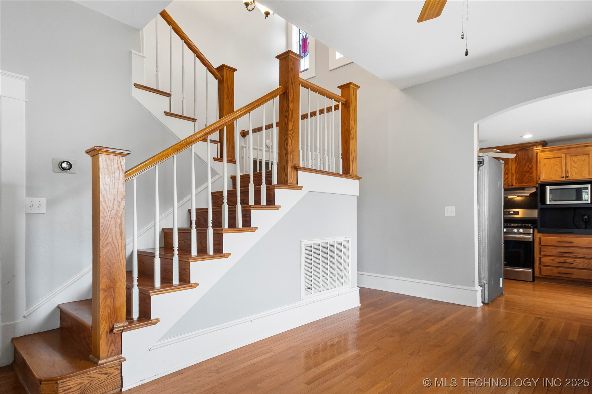 206 W Grand Tonkawa OK 74653