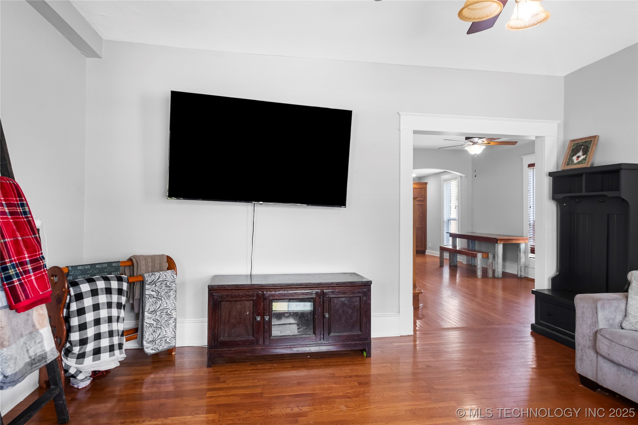 206 W Grand Tonkawa OK 74653