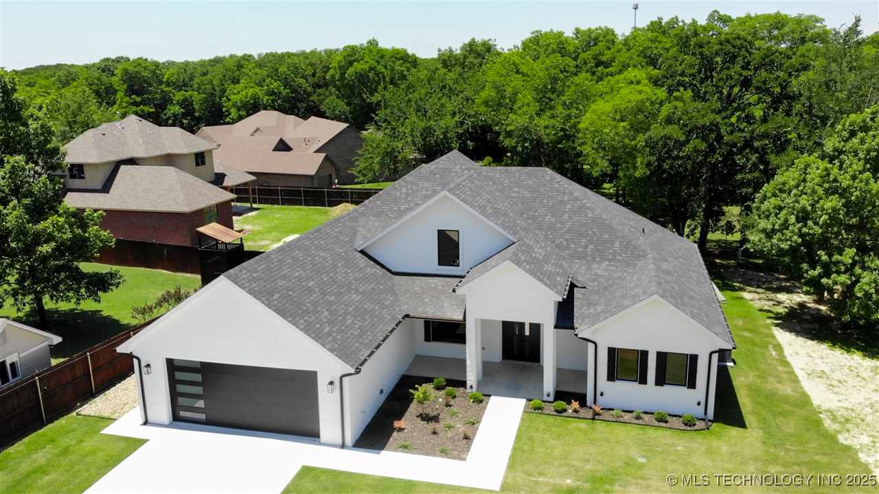 1223 Buckingham Ardmore OK 73401