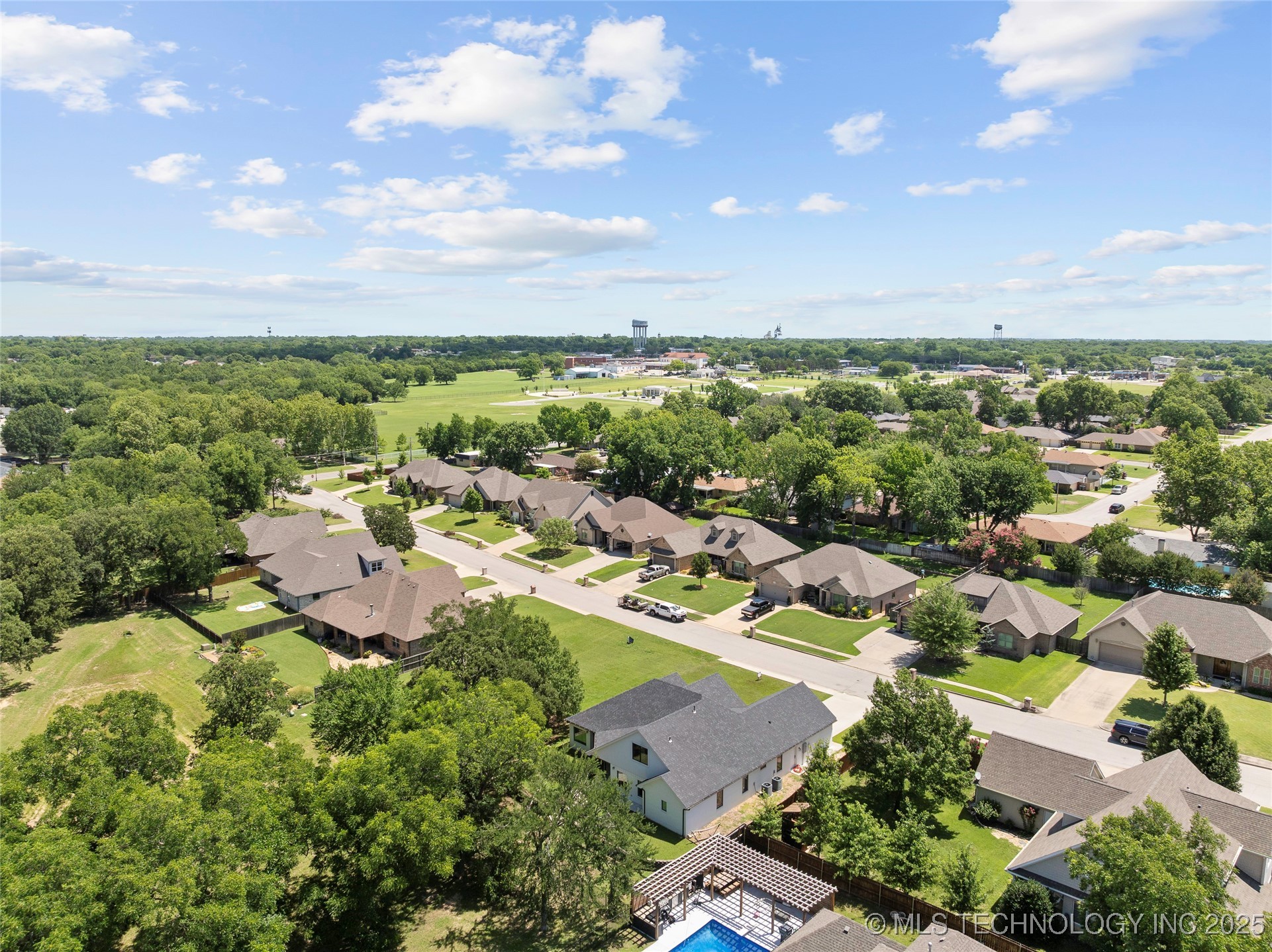 1223 Buckingham Ardmore OK 73401