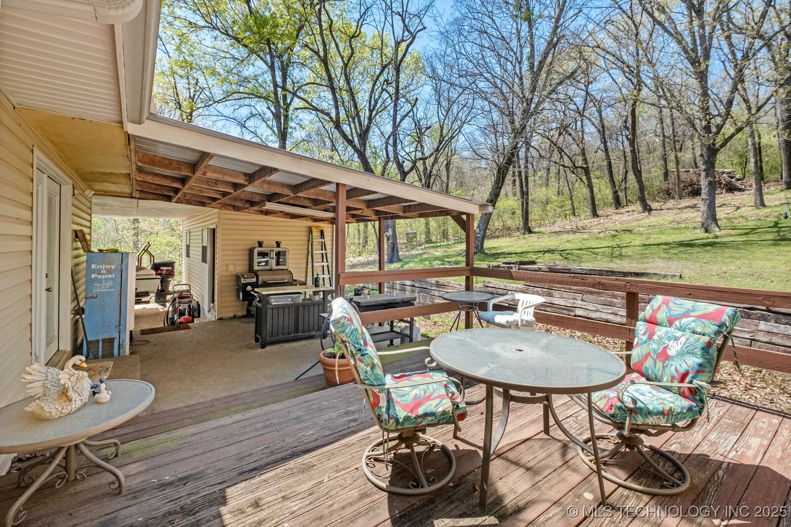 465561 Highway 100 Stilwell OK 74960